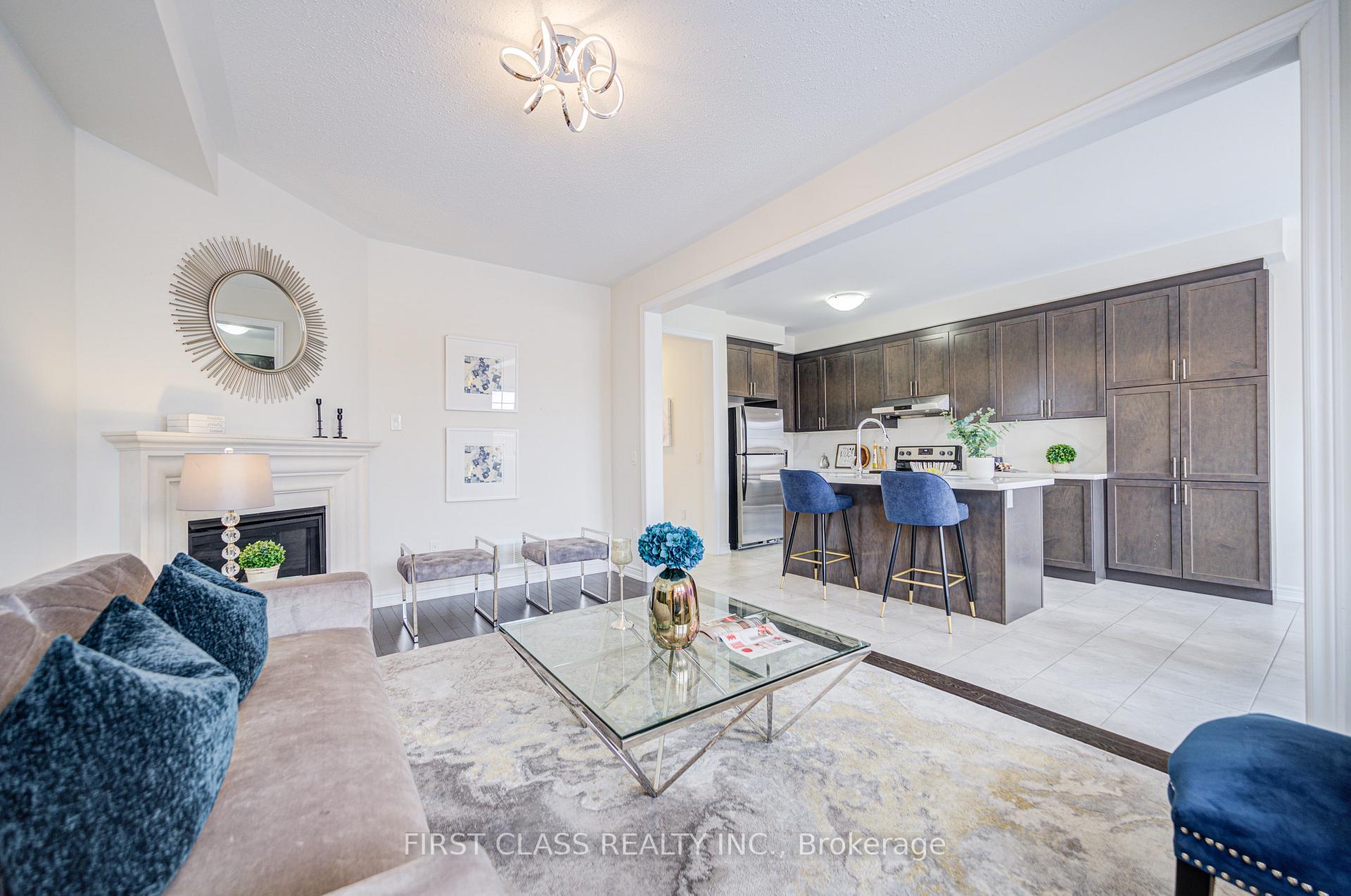 Photo 5 of 9 Gordon Landon Drive, Markham, Cornell — HOMEH
