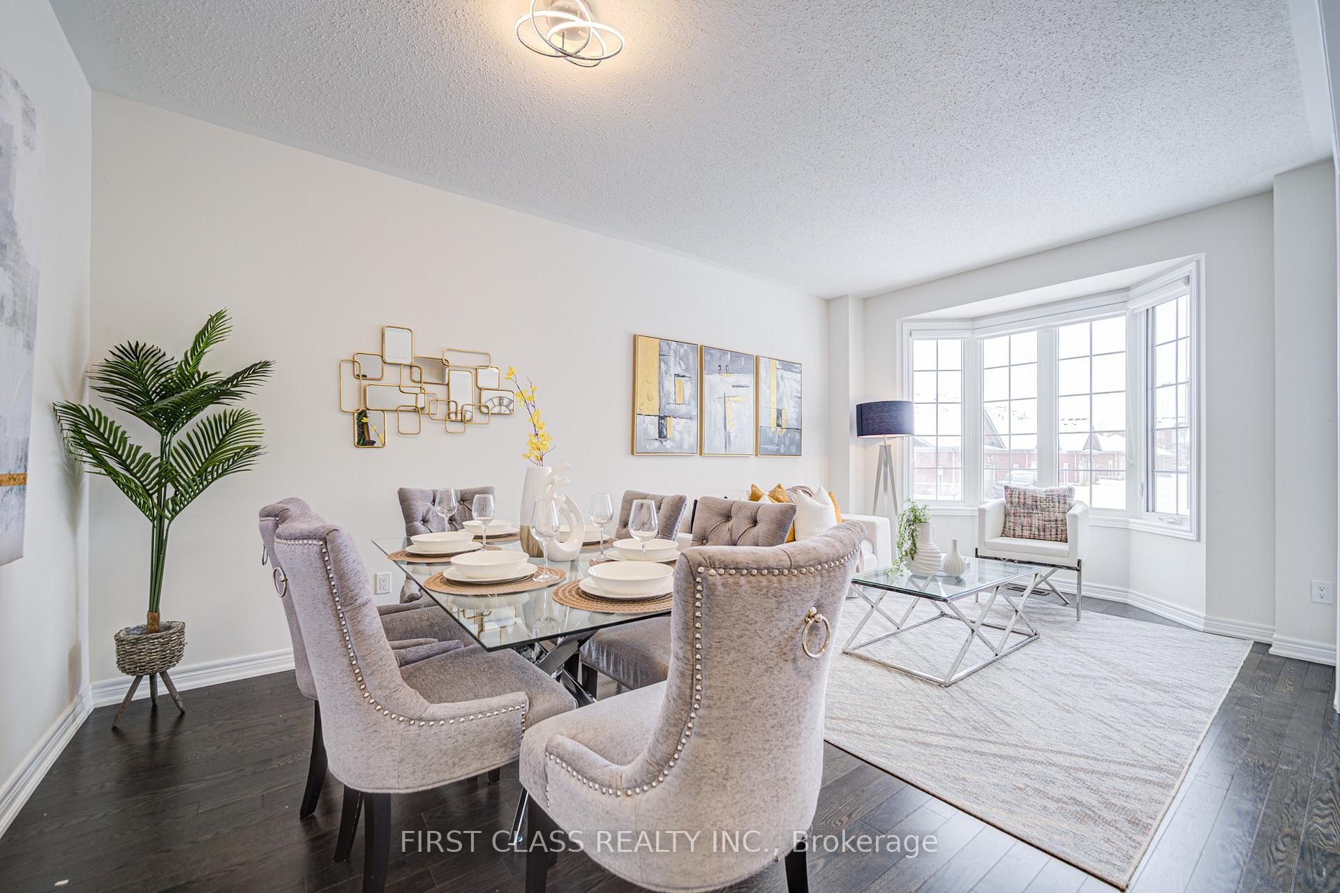 Photo 10 of 9 Gordon Landon Drive, Markham, Cornell — HOMEH