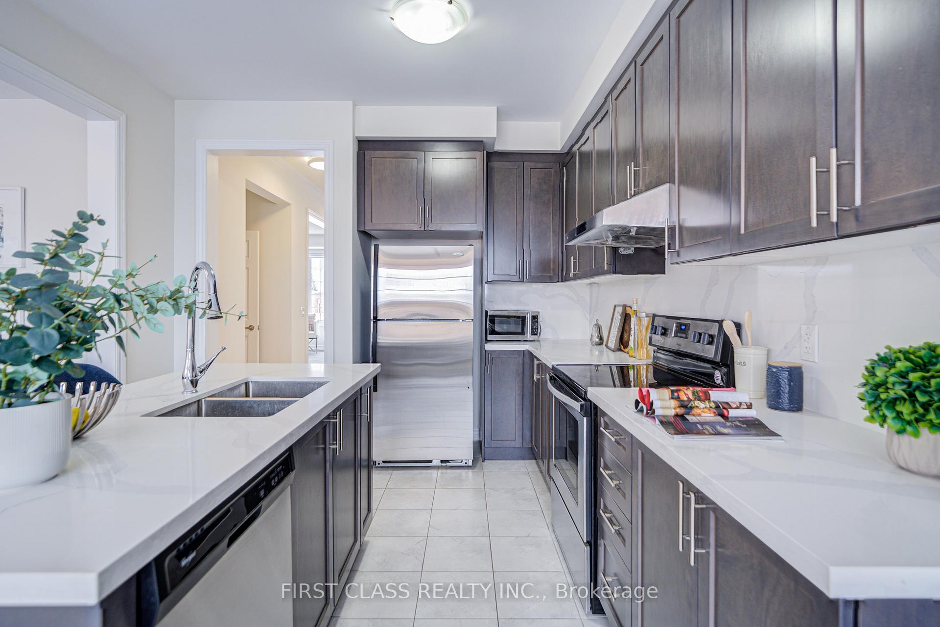 Photo 15 of 9 Gordon Landon Drive, Markham, Cornell — HOMEH