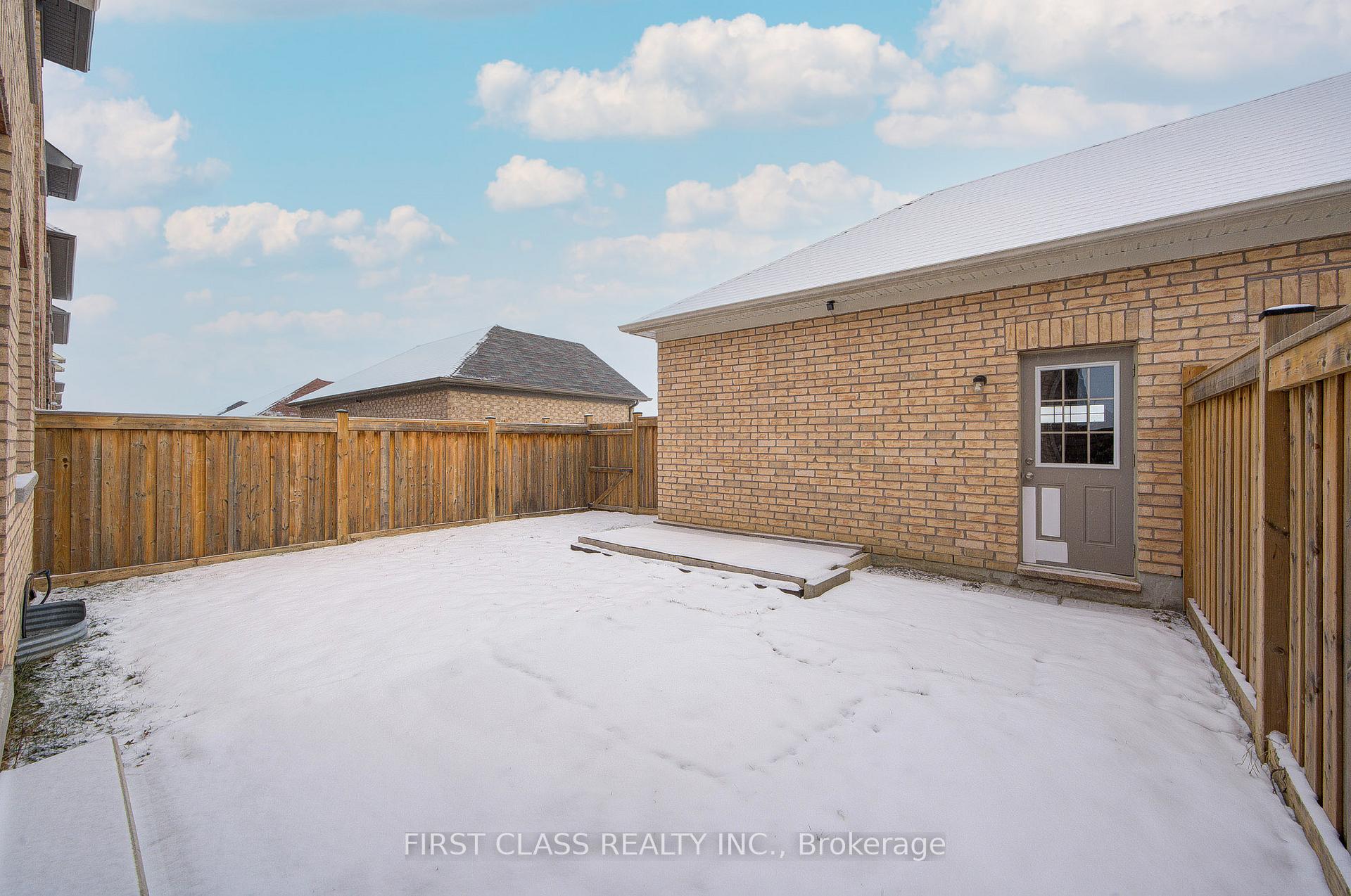 Photo 47 of 9 Gordon Landon Drive, Markham, Cornell — HOMEH