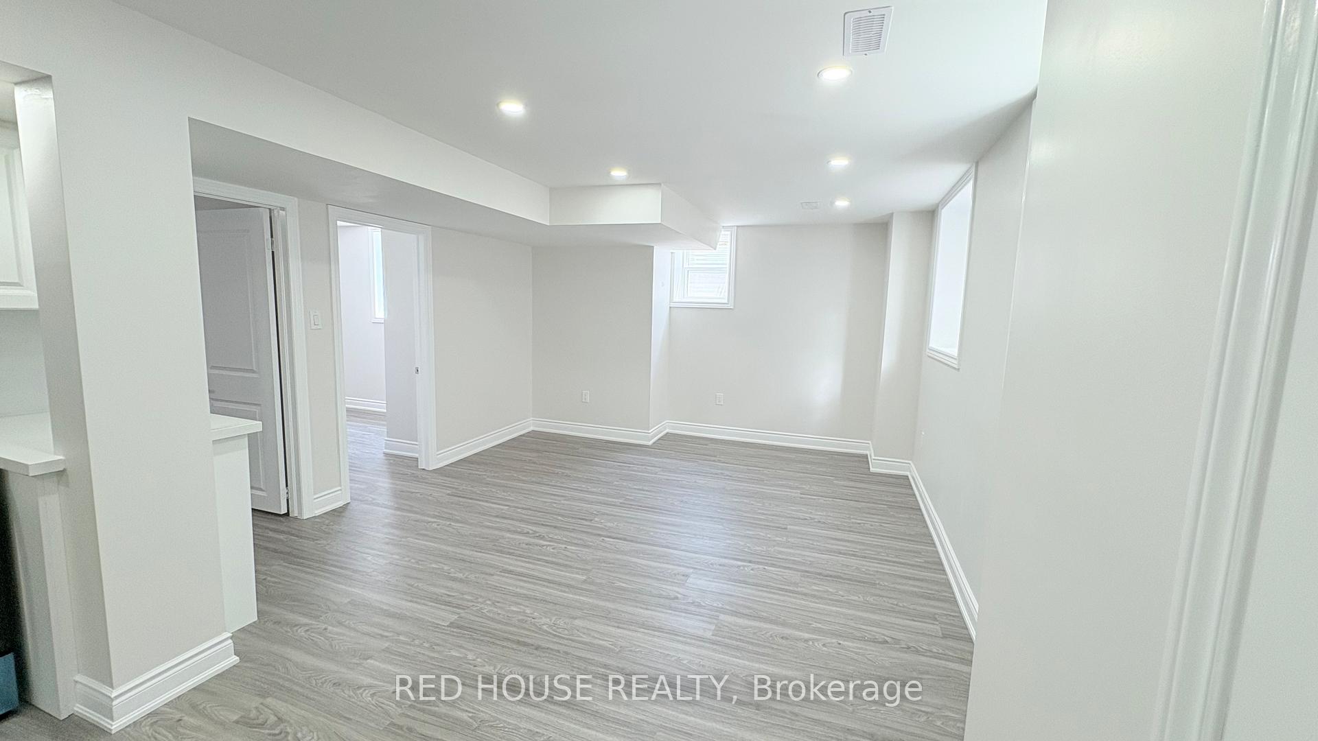 Photo 9 of Unit Basement, 1418 Wellwood Terrace, Milton, Cobban — HOMEH