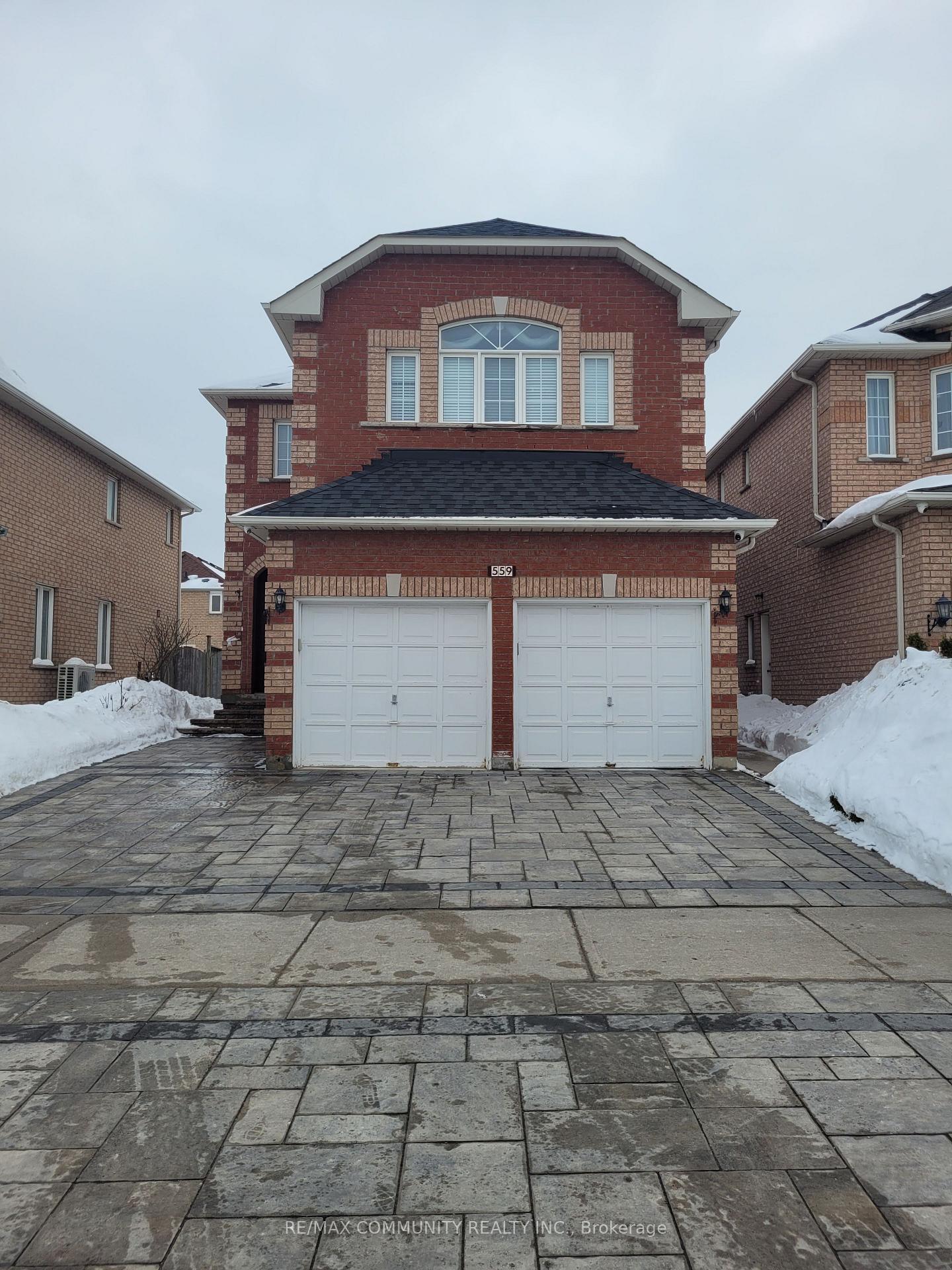 Photo 1 of 559 Highglen Avenue, Markham, Middlefield — HOMEH