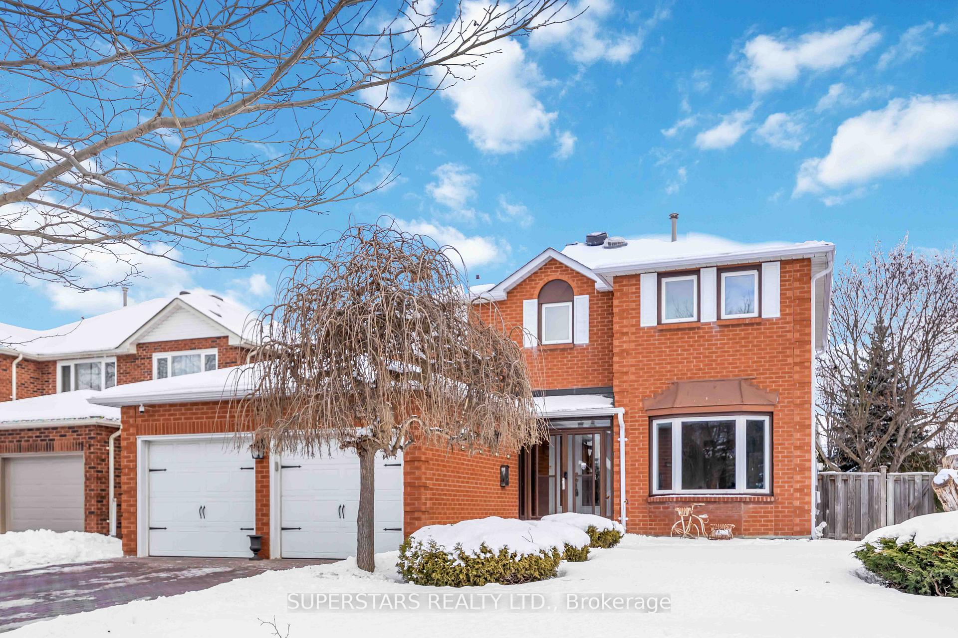 Photo 2 of 50 Vasselle Crescent, Markham, Unionville — HOMEH
