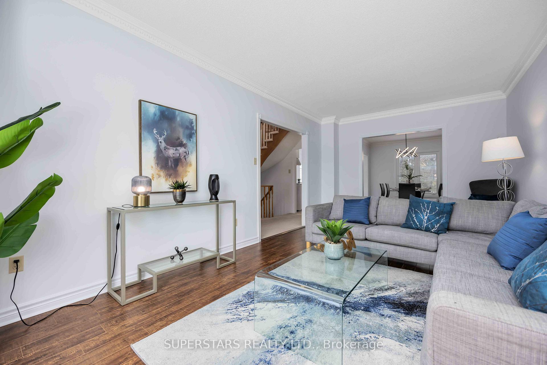 Photo 12 of 50 Vasselle Crescent, Markham, Unionville — HOMEH