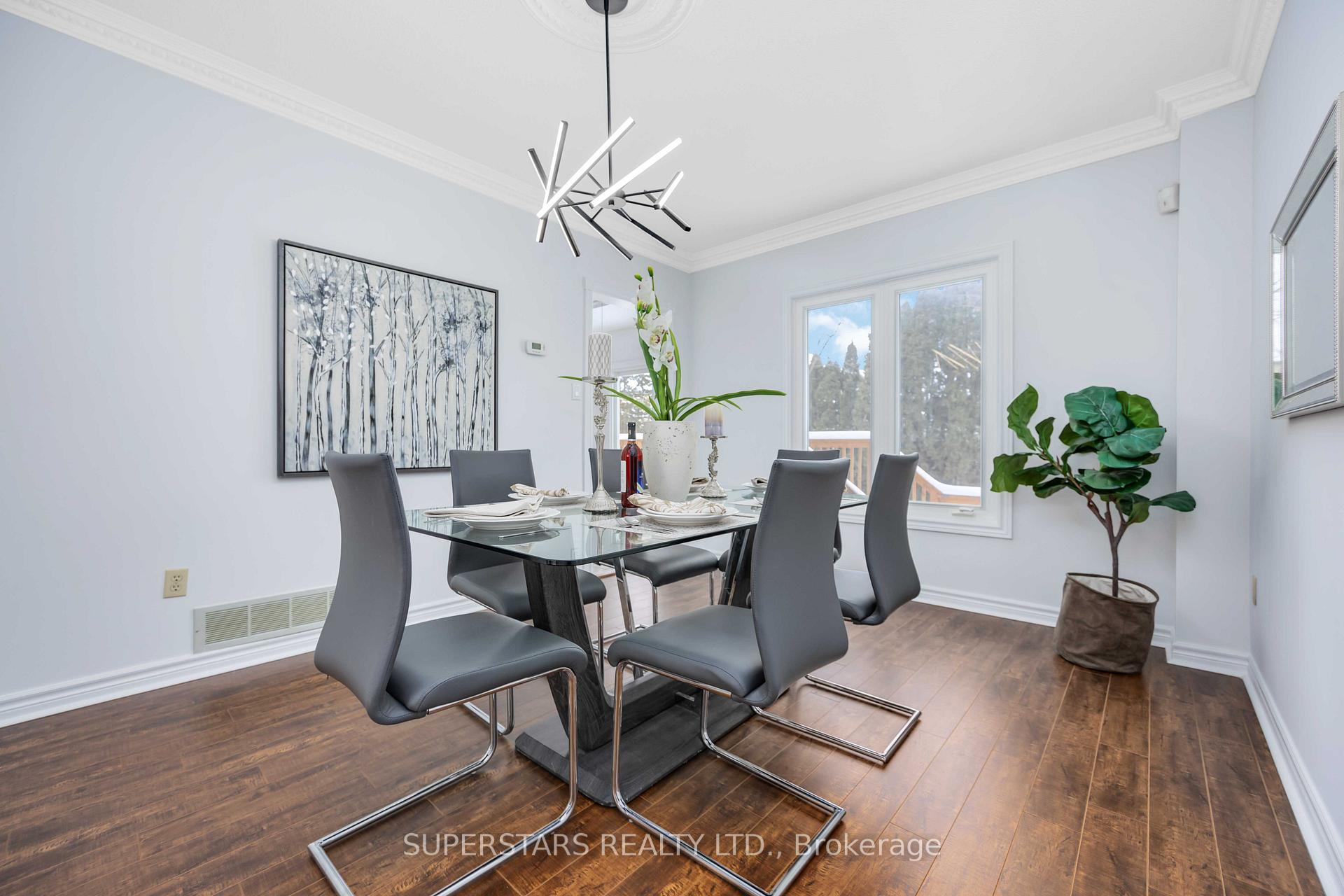 Photo 17 of 50 Vasselle Crescent, Markham, Unionville — HOMEH