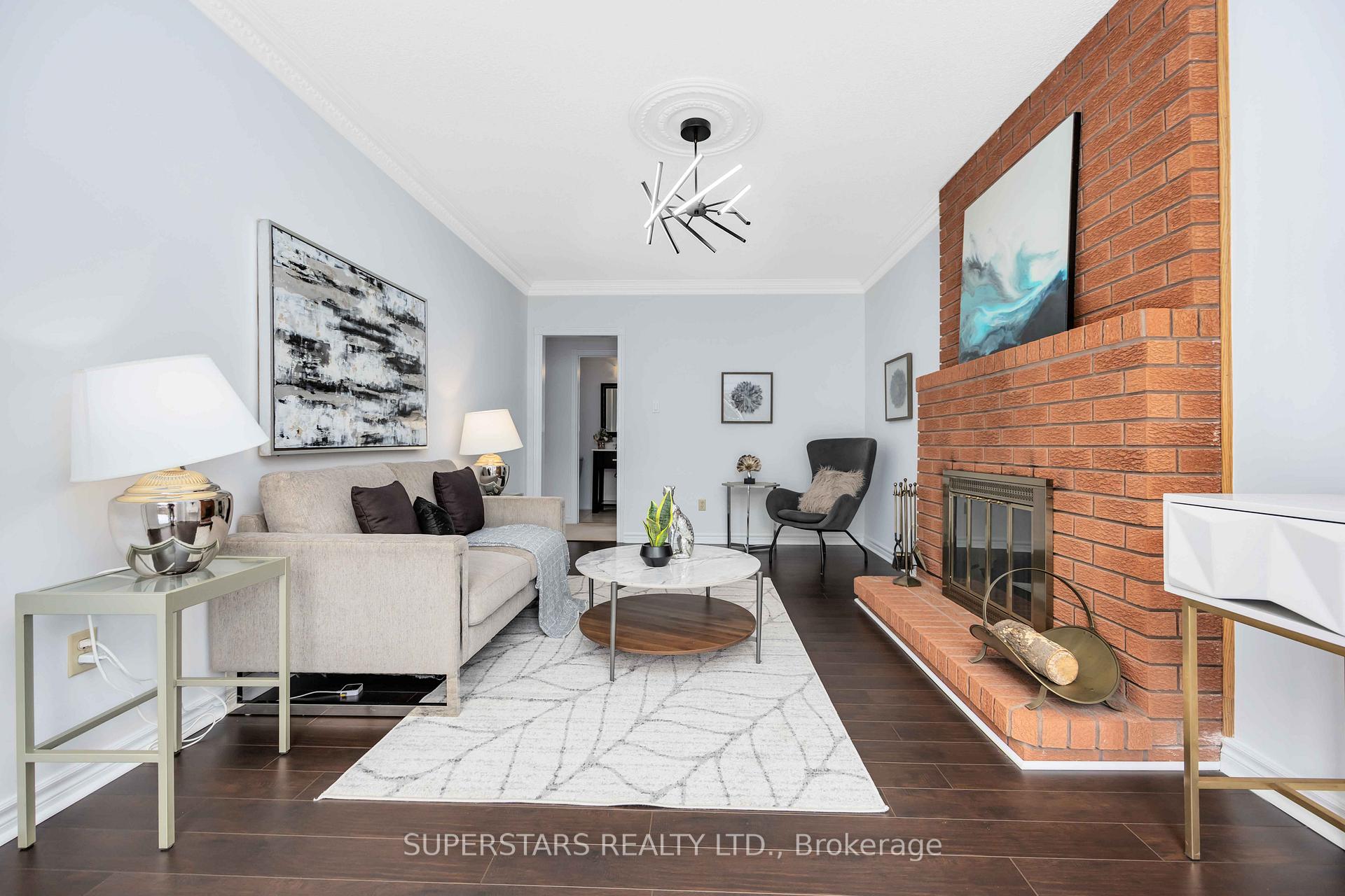 Photo 24 of 50 Vasselle Crescent, Markham, Unionville — HOMEH