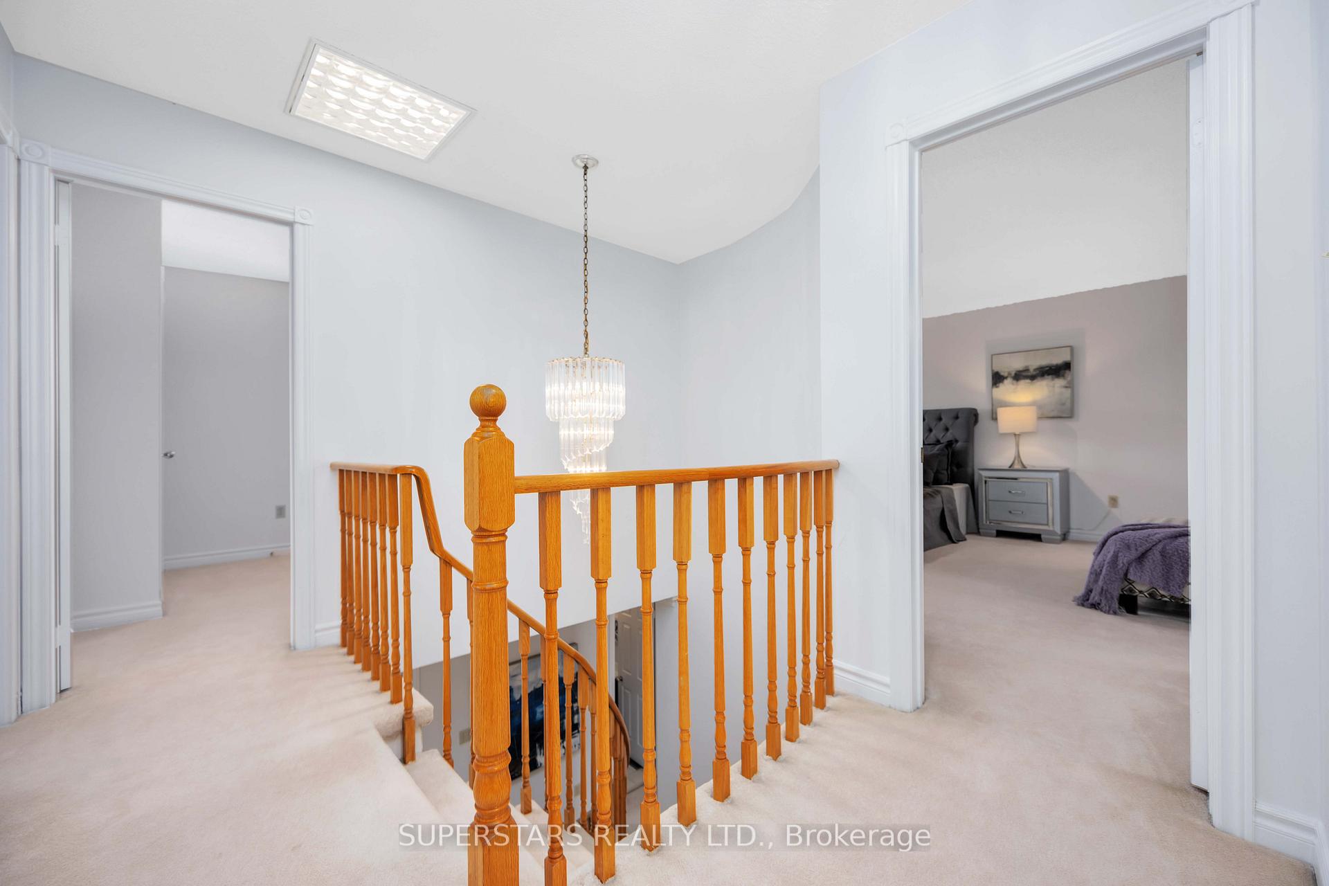 Photo 26 of 50 Vasselle Crescent, Markham, Unionville — HOMEH