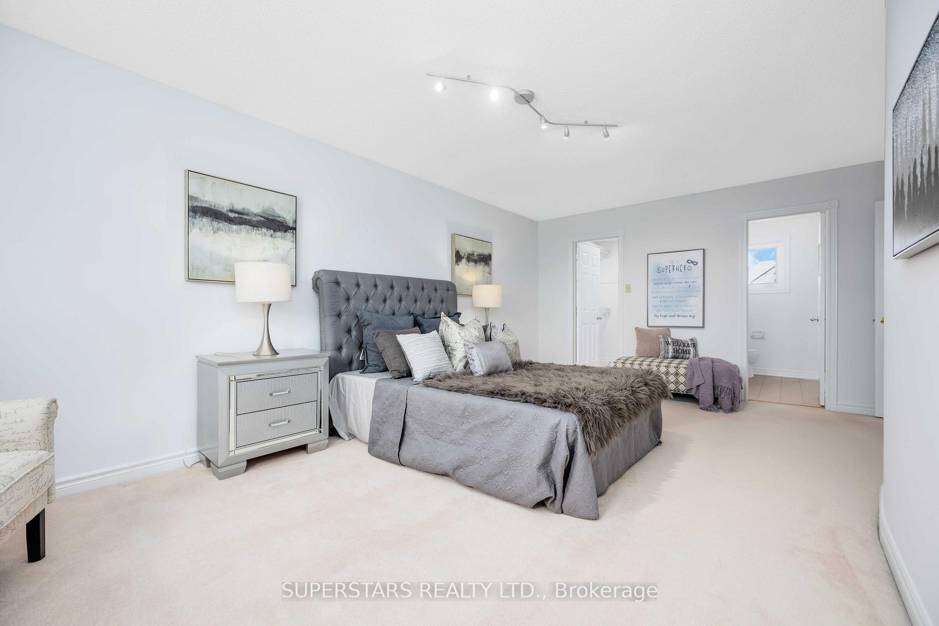 Photo 30 of 50 Vasselle Crescent, Markham, Unionville — HOMEH