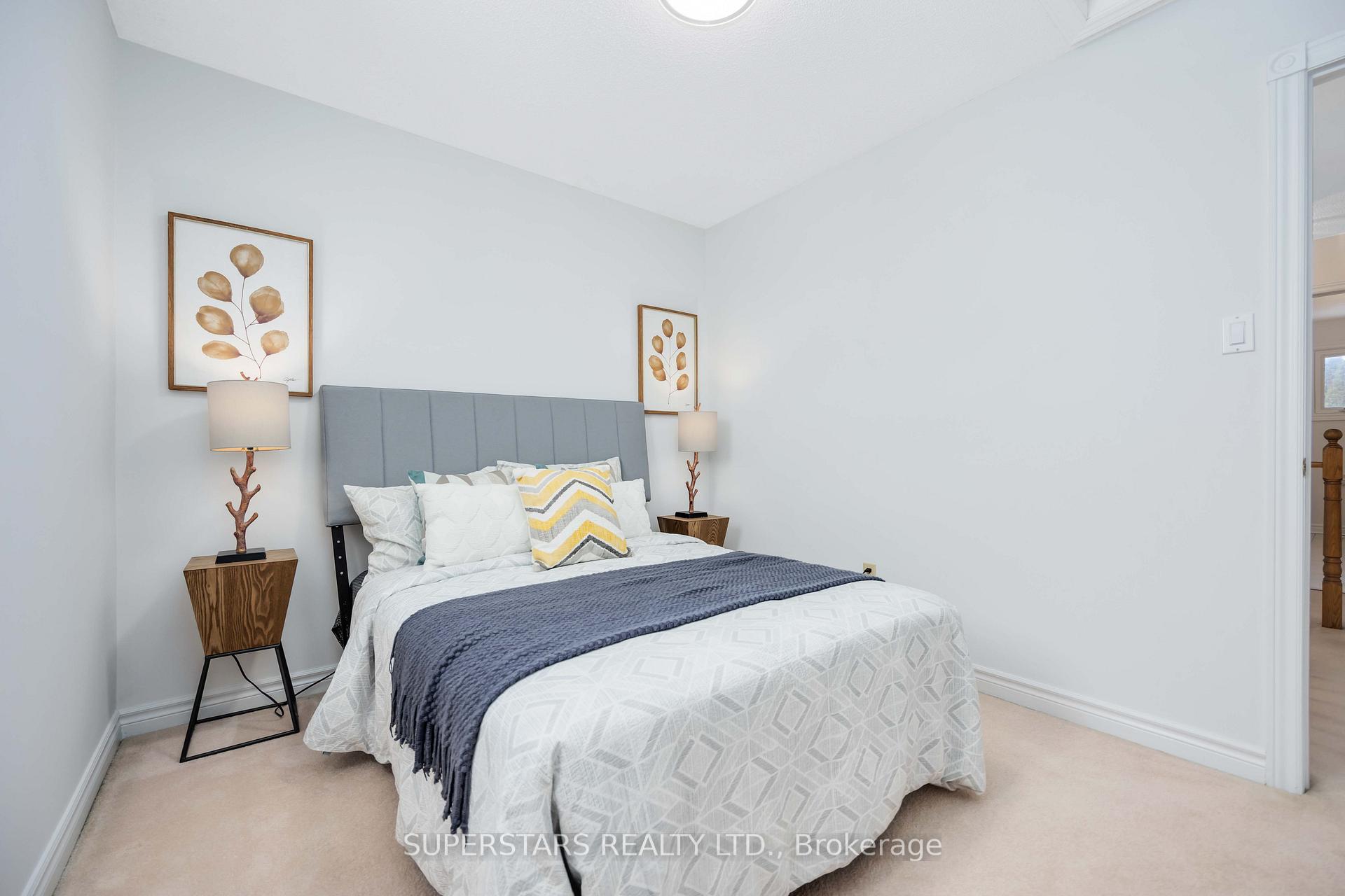 Photo 37 of 50 Vasselle Crescent, Markham, Unionville — HOMEH