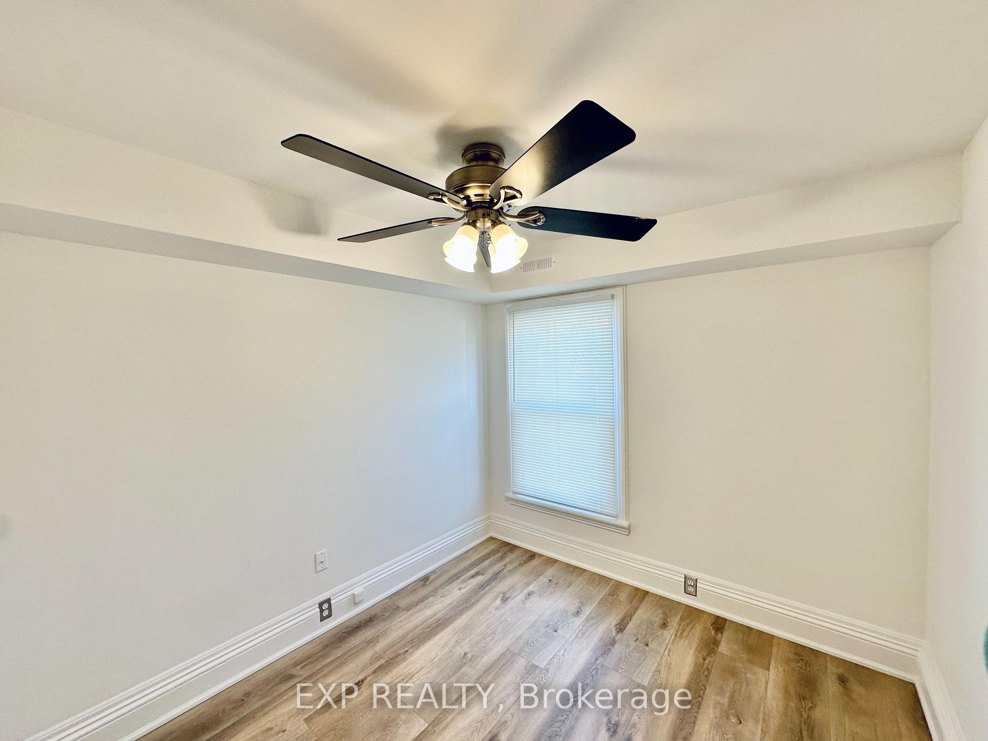 Photo 14 of Unit Upper, 212 Homewood Avenue, Hamilton, Kirkendall — HOMEH