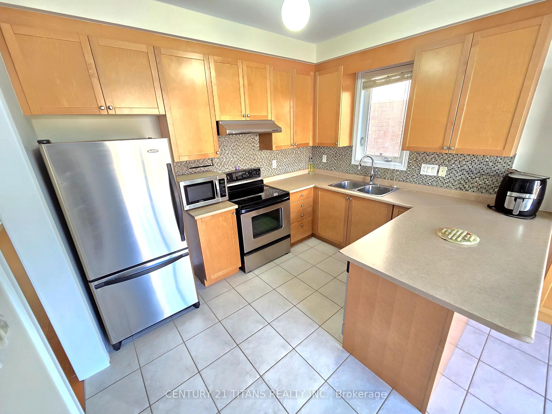 Photo 17 of 28 Hawkweed Manor, Markham, Box Grove — HOMEH