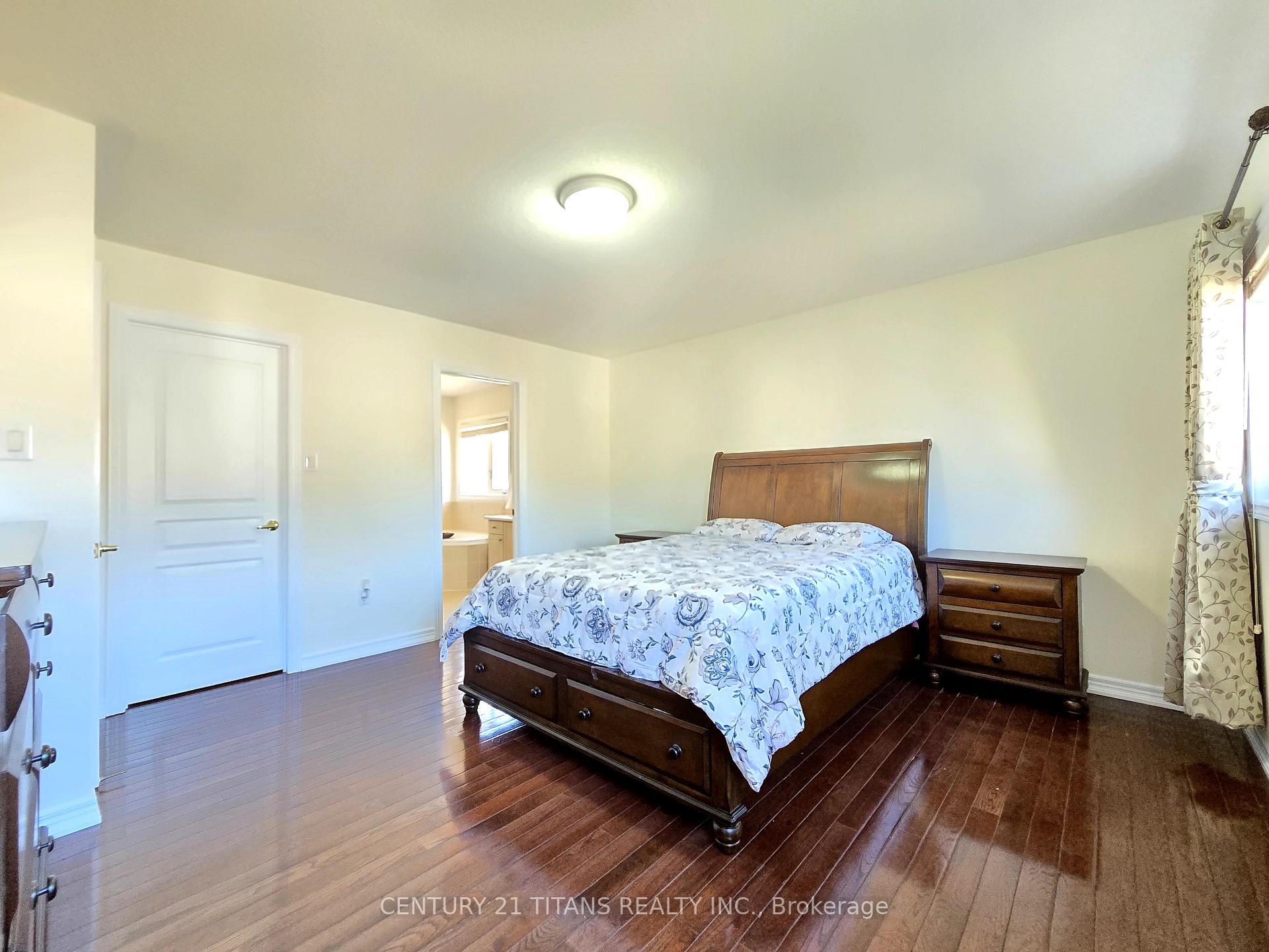 Photo 21 of 28 Hawkweed Manor, Markham, Box Grove — HOMEH
