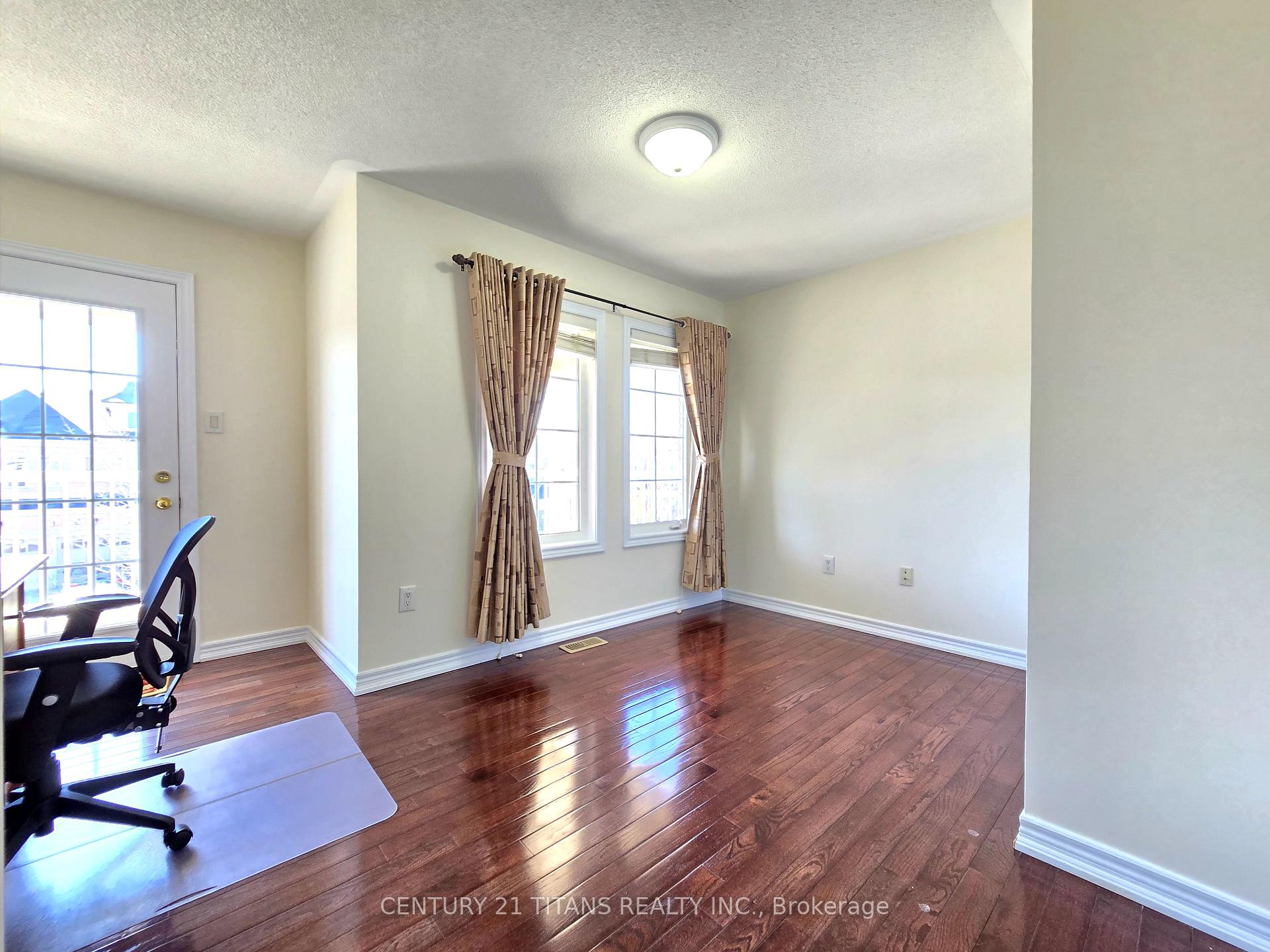 Photo 27 of 28 Hawkweed Manor, Markham, Box Grove — HOMEH