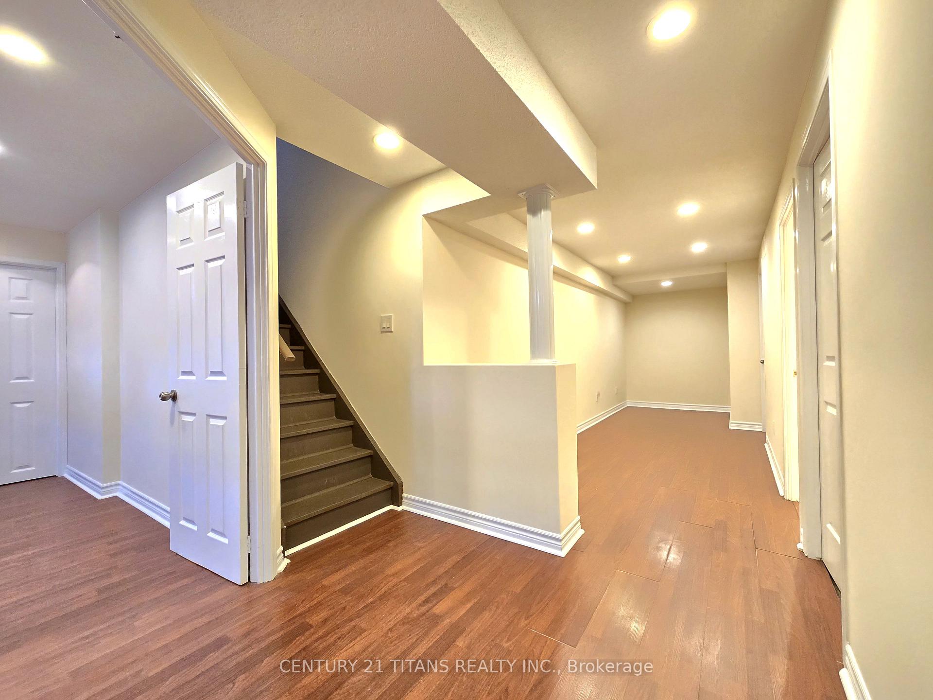 Photo 38 of 28 Hawkweed Manor, Markham, Box Grove — HOMEH