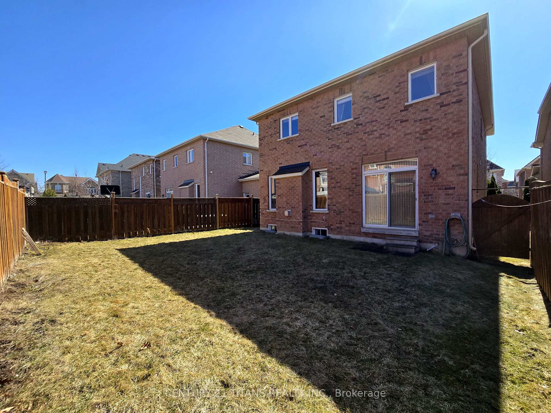 Photo 43 of 28 Hawkweed Manor, Markham, Box Grove — HOMEH