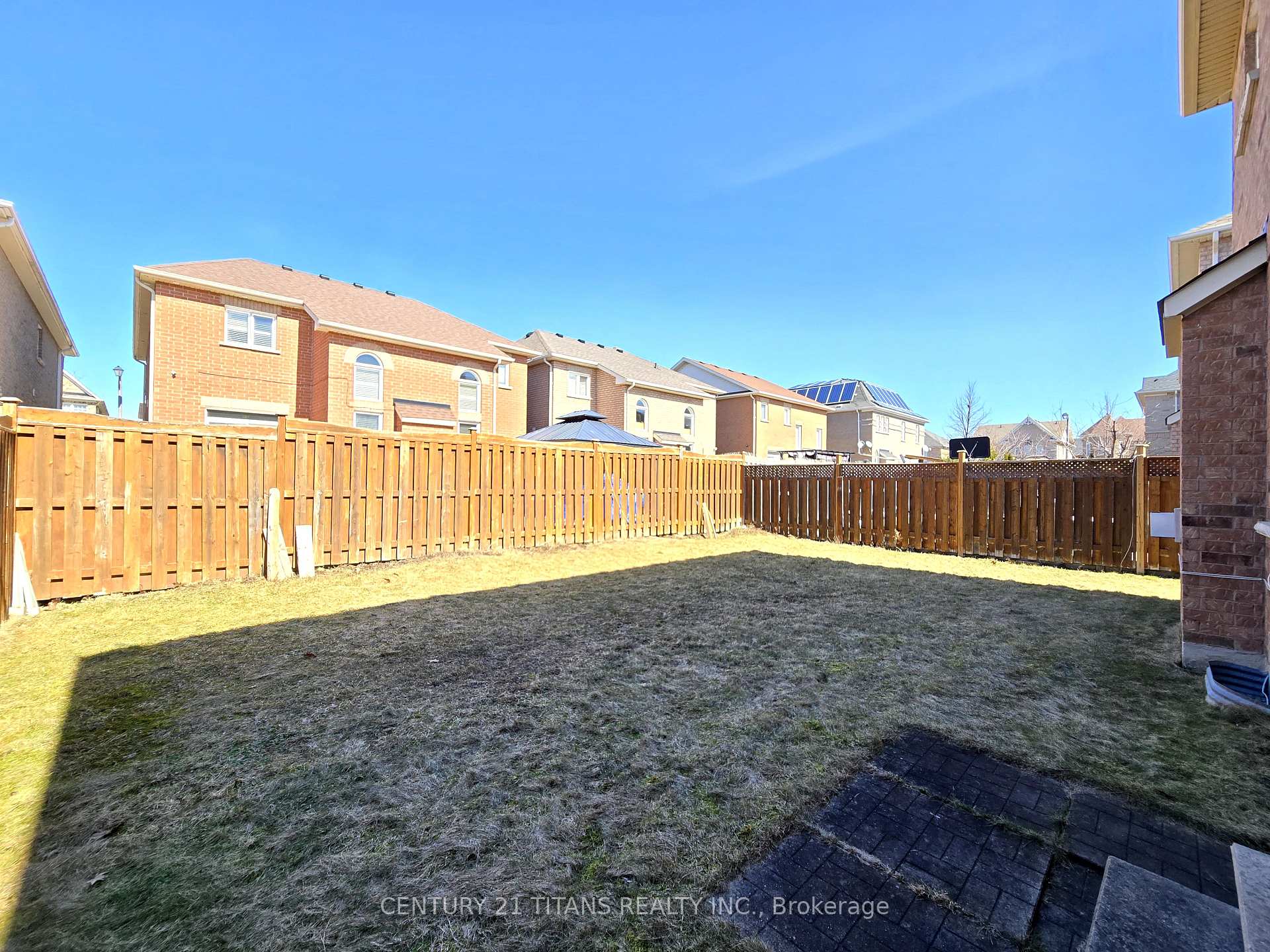 Photo 44 of 28 Hawkweed Manor, Markham, Box Grove — HOMEH
