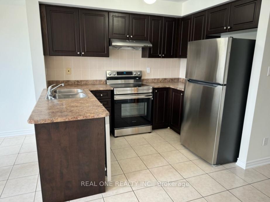 Photo 3 of Unit Upper, 343 Caboto Trail, Markham, Village Green-South Unionville — HOMEH
