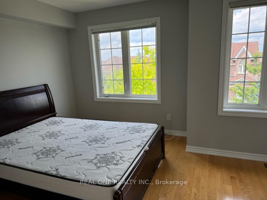 Photo 6 of Unit Upper, 343 Caboto Trail, Markham, Village Green-South Unionville — HOMEH