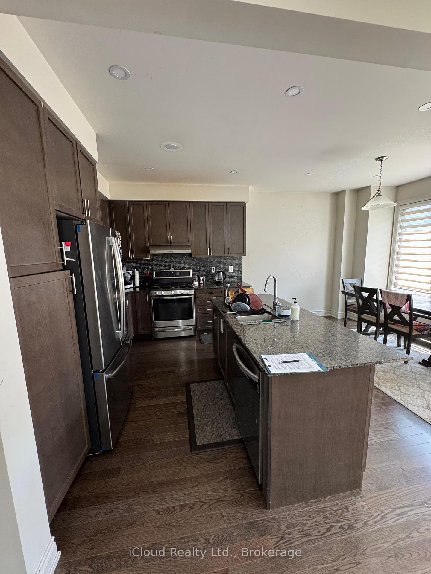 Photo 5 of 1316 Hamman Way, Milton, Ford — HOMEH