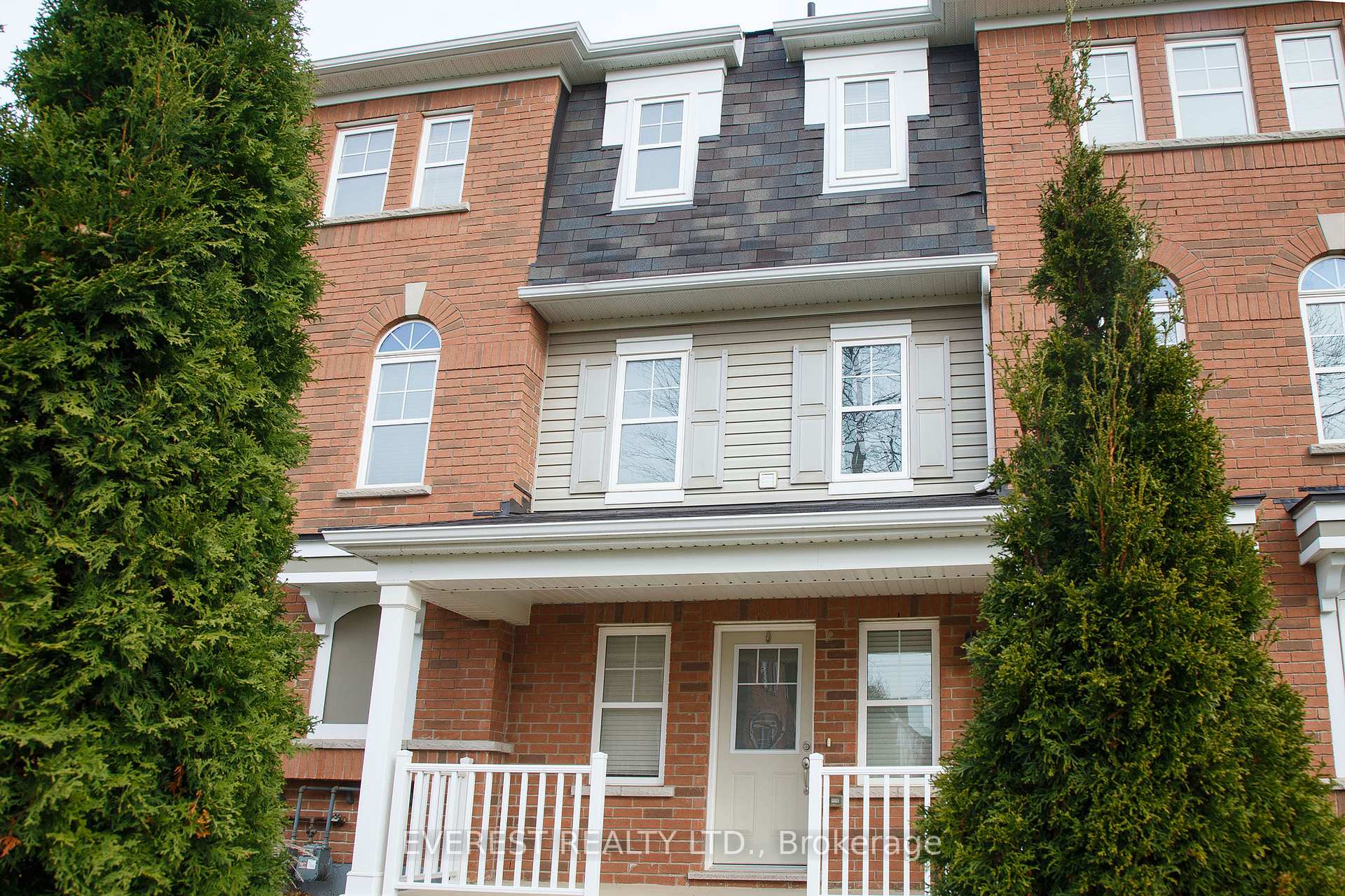 Photo 6 of Unit 70, 22 Spring Creek Drive E, Hamilton, Waterdown — HOMEH