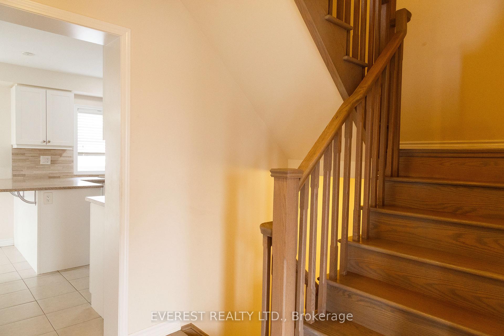 Photo 21 of Unit 70, 22 Spring Creek Drive E, Hamilton, Waterdown — HOMEH