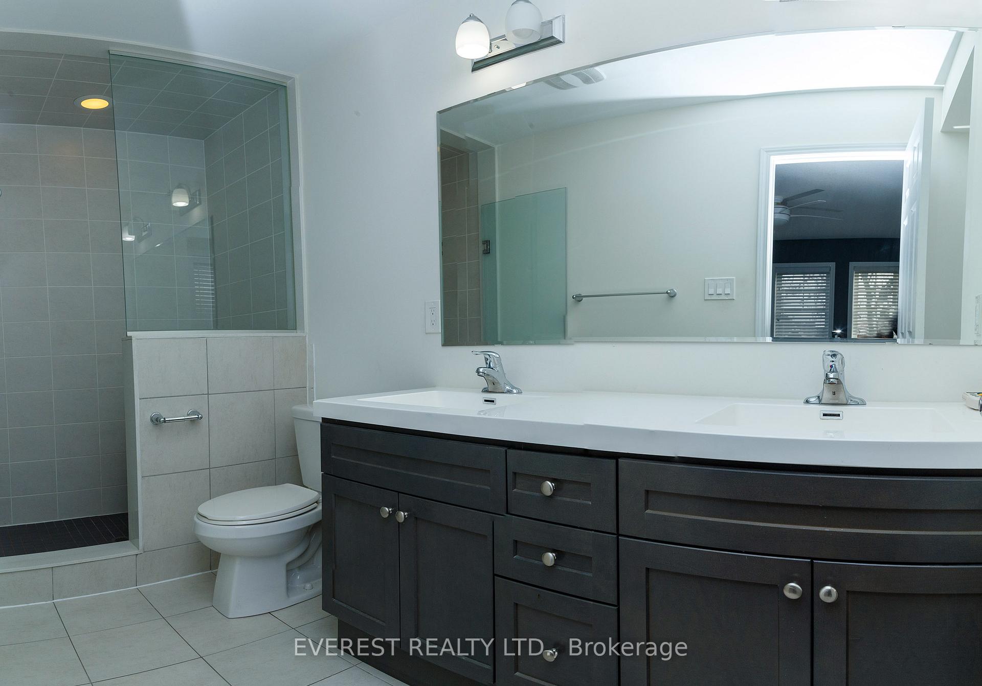 Photo 27 of Unit 70, 22 Spring Creek Drive E, Hamilton, Waterdown — HOMEH