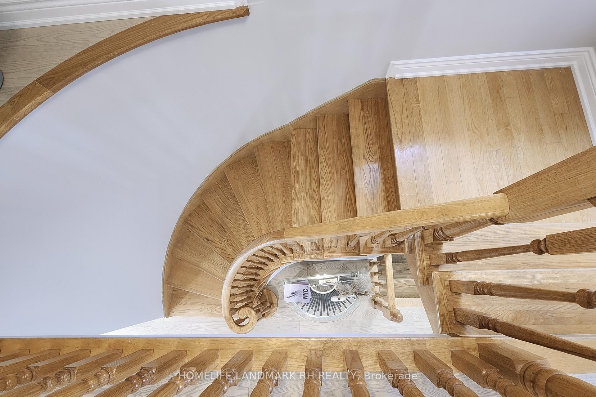 Photo 21 of 48 Rembrandt Drive, Markham, Village Green-South Unionville — HOMEH