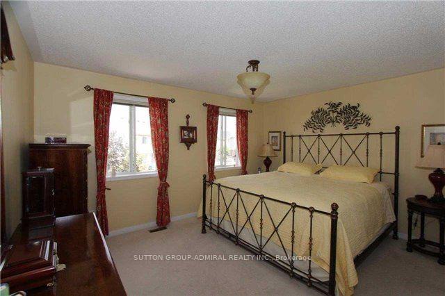 Photo 7 of 1613 Ramshaw Crescent, Milton, Beaty — HOMEH