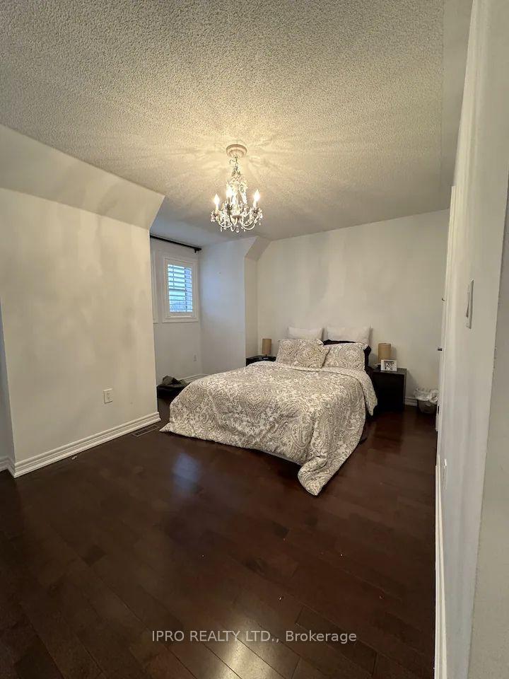Photo 7 of 141 Halifax Street, Hamilton, Winona Park — HOMEH