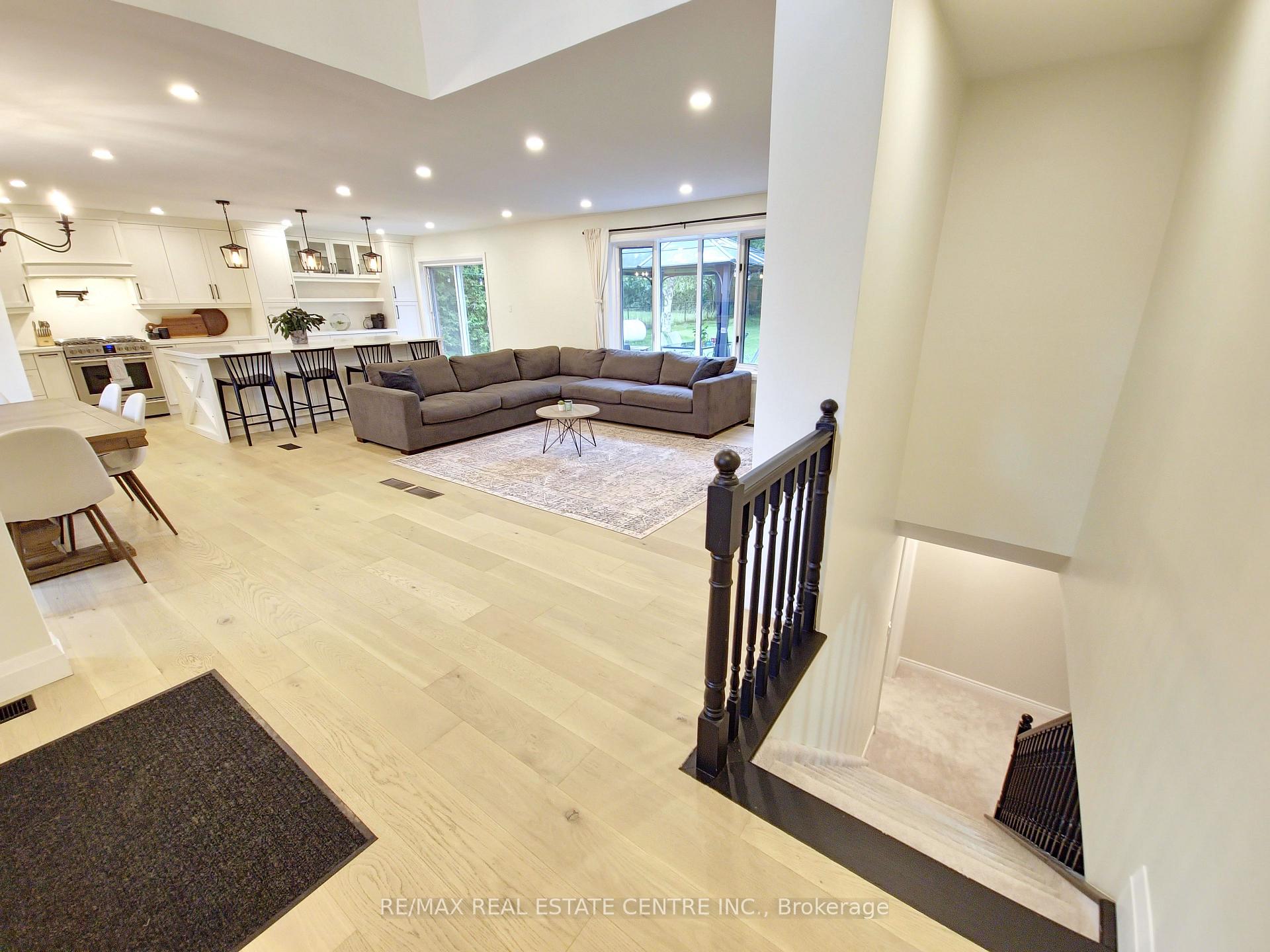 Photo 32 of 11719 Guelph Line, Milton, Rural Milton West — HOMEH