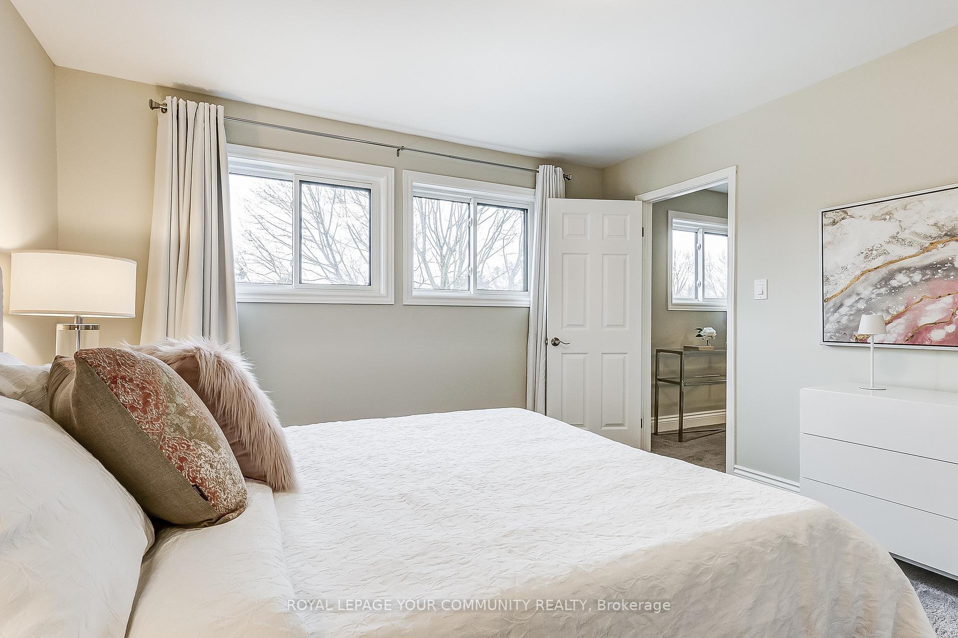 Photo 21 of 21 Oak Lea Circle, Markham, Markham Village — HOMEH