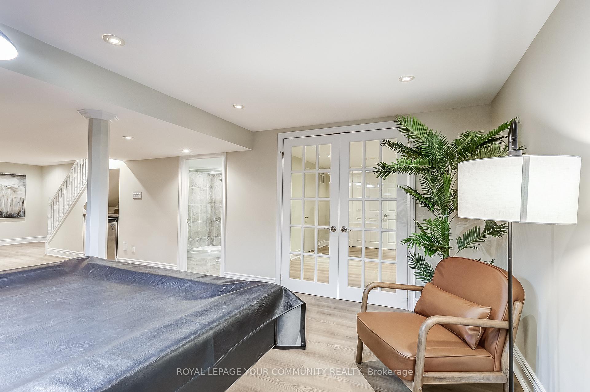 Photo 38 of 21 Oak Lea Circle, Markham, Markham Village — HOMEH