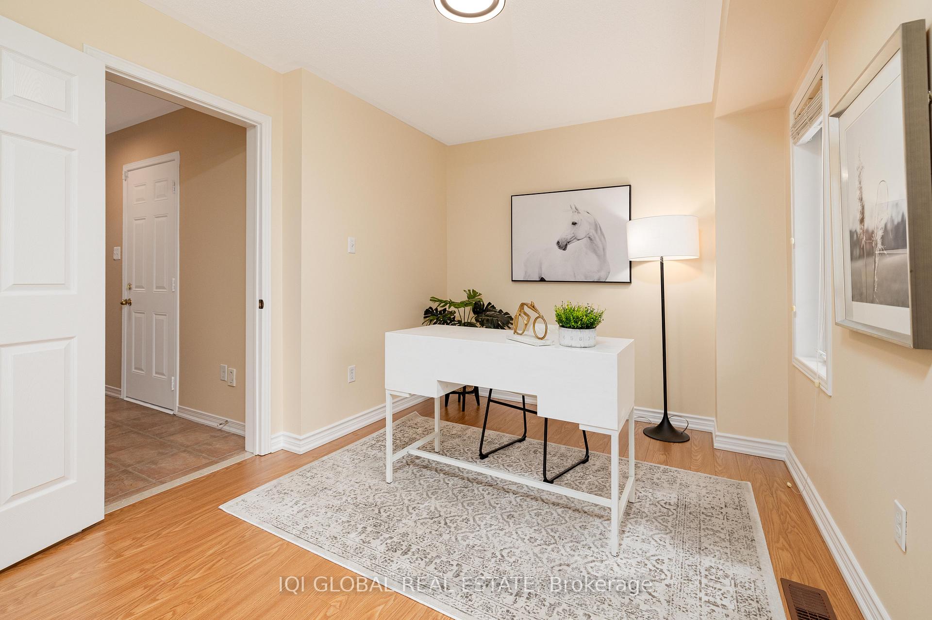 Photo 6 of 53 Thoroughbred Way, Markham, Berczy — HOMEH