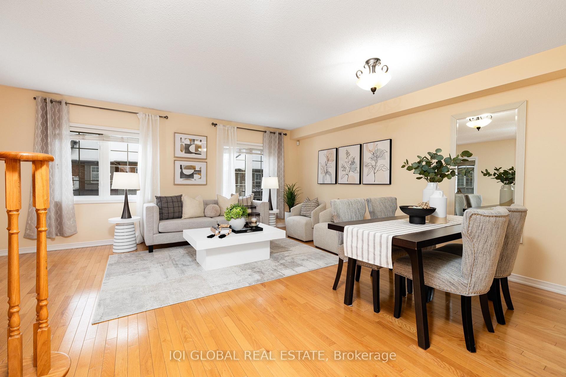 Photo 15 of 53 Thoroughbred Way, Markham, Berczy — HOMEH