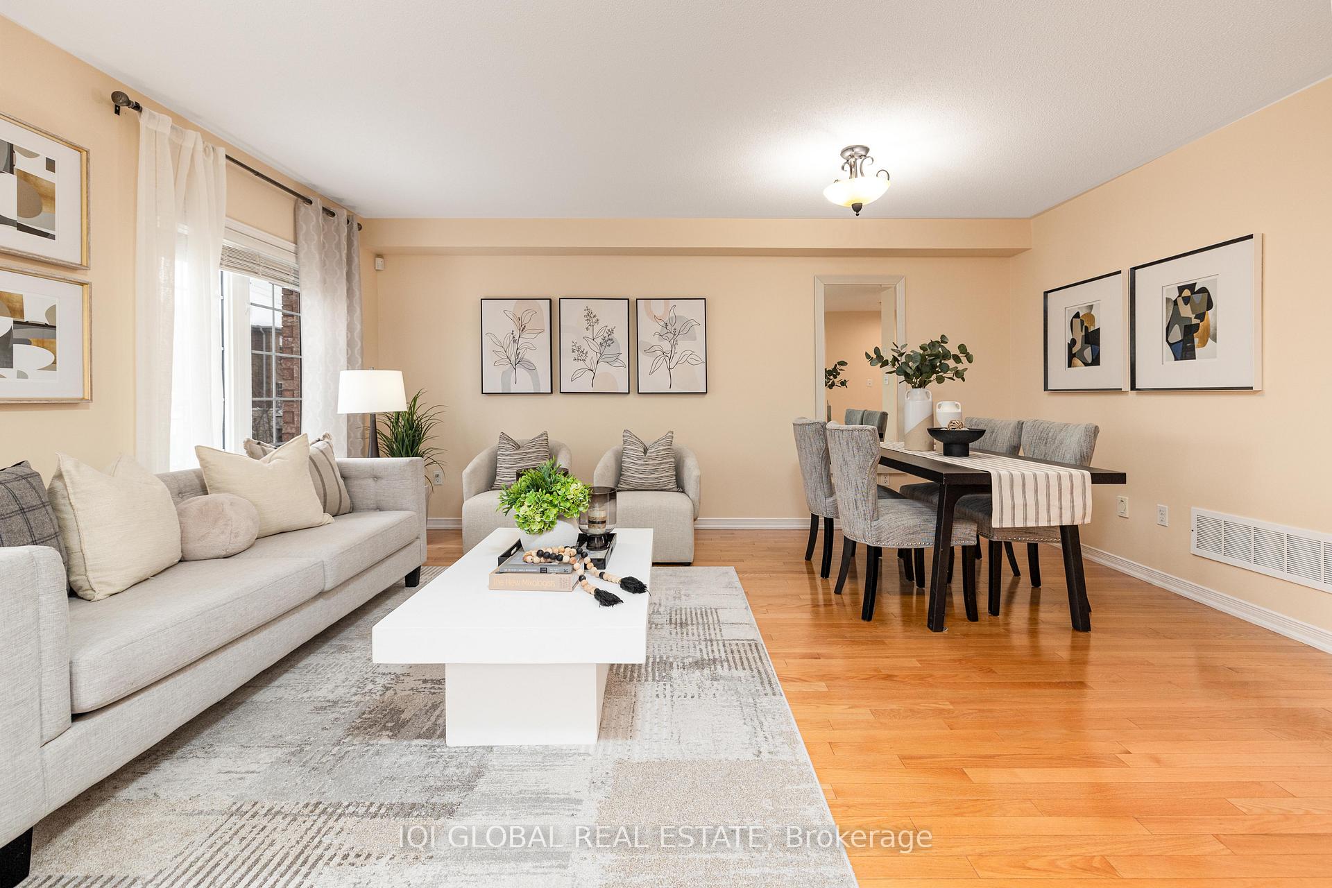 Photo 21 of 53 Thoroughbred Way, Markham, Berczy — HOMEH