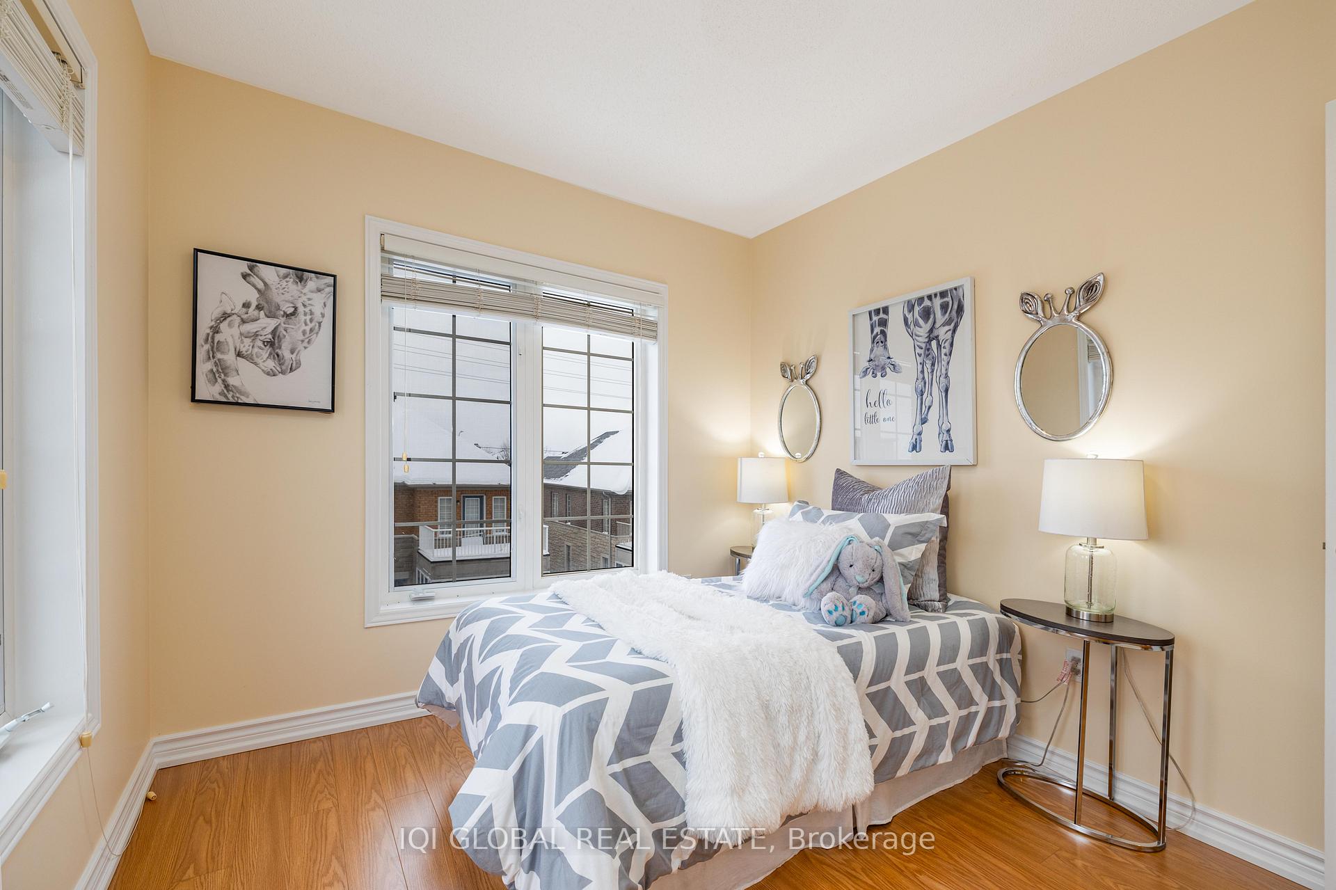 Photo 31 of 53 Thoroughbred Way, Markham, Berczy — HOMEH