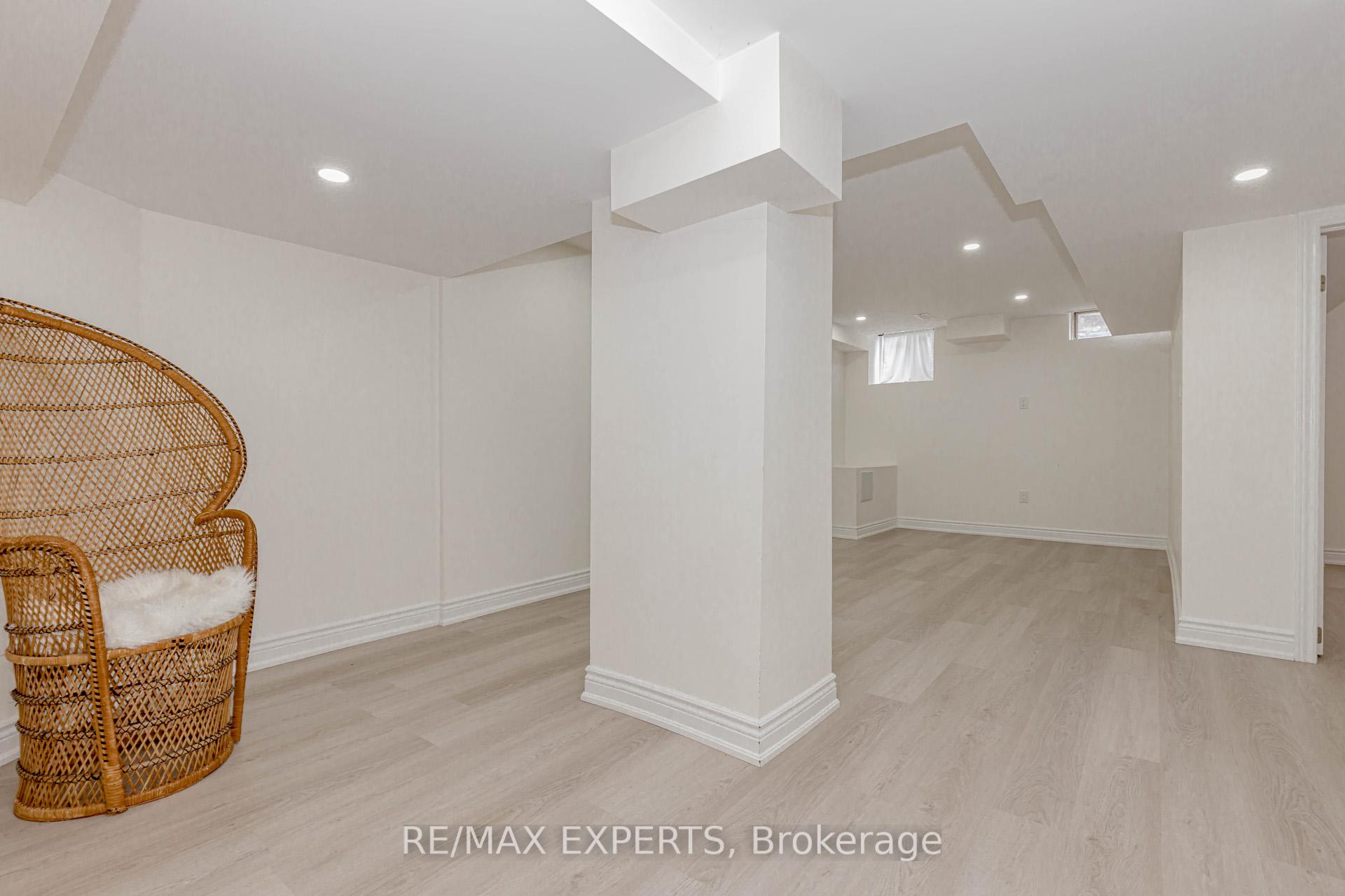 Photo 12 of Unit Bsmt, 587 Grant Way, Milton, Scott — HOMEH