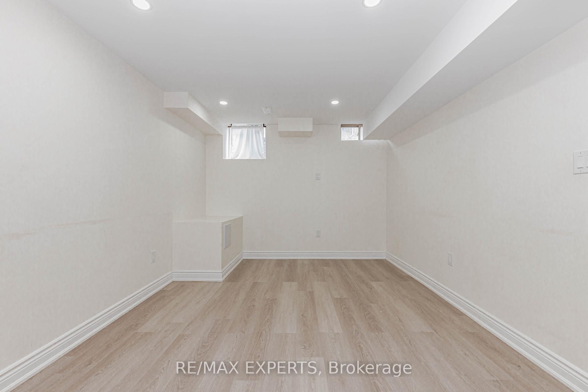 Photo 17 of Unit Bsmt, 587 Grant Way, Milton, Scott — HOMEH