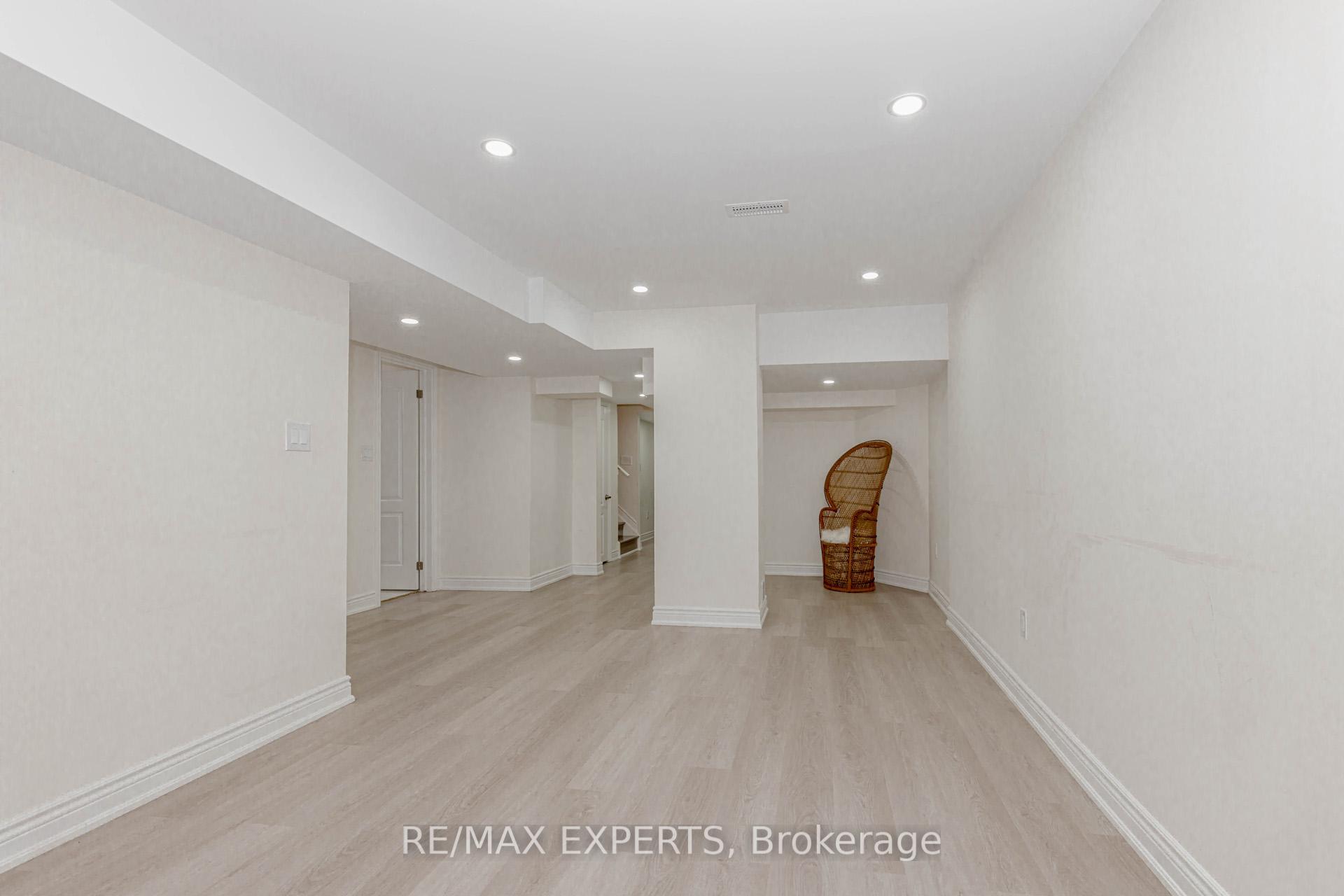 Photo 19 of Unit Bsmt, 587 Grant Way, Milton, Scott — HOMEH