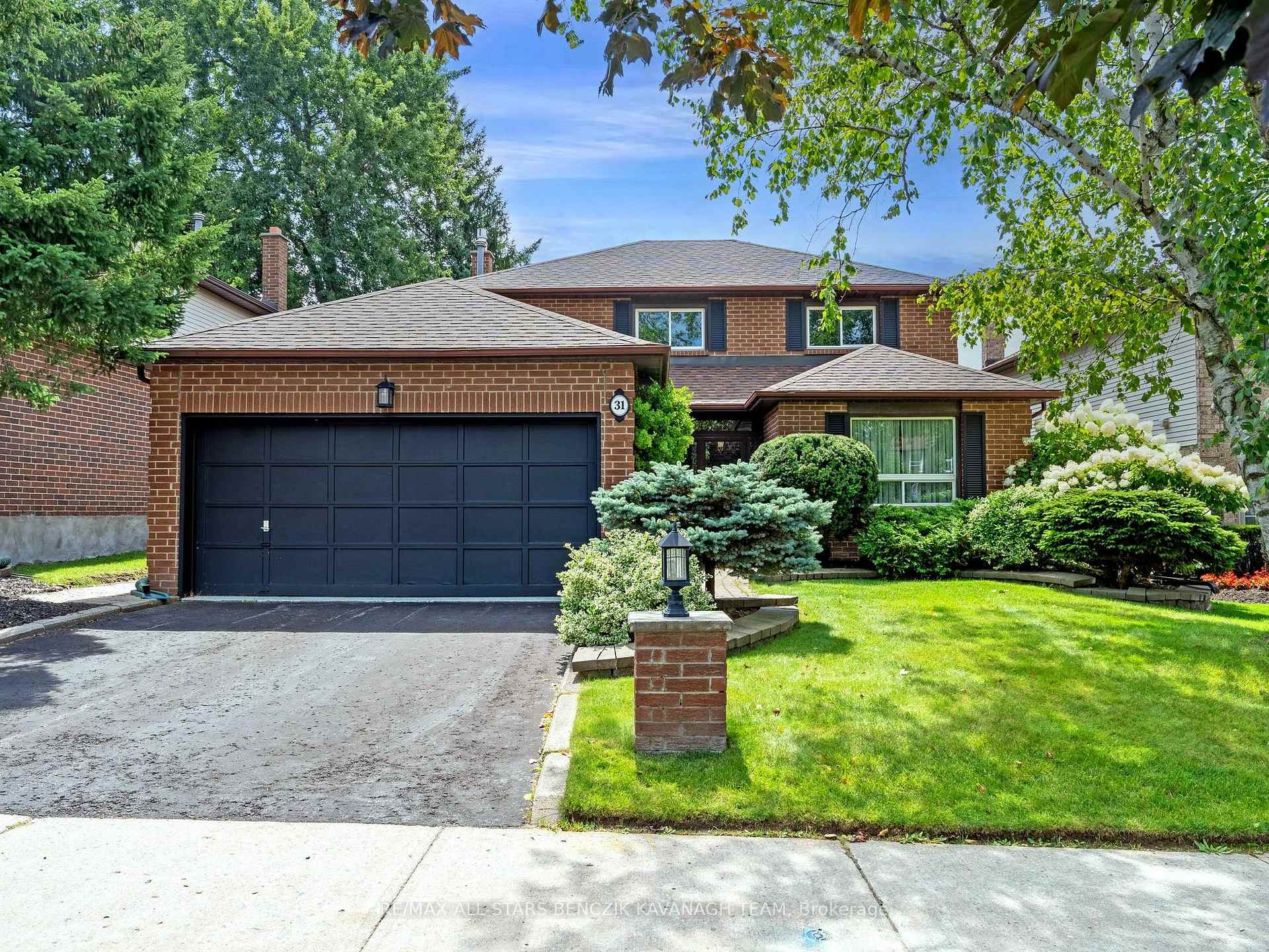Photo 1 of 31 Larkin Avenue, Markham, Markham Village — HOMEH