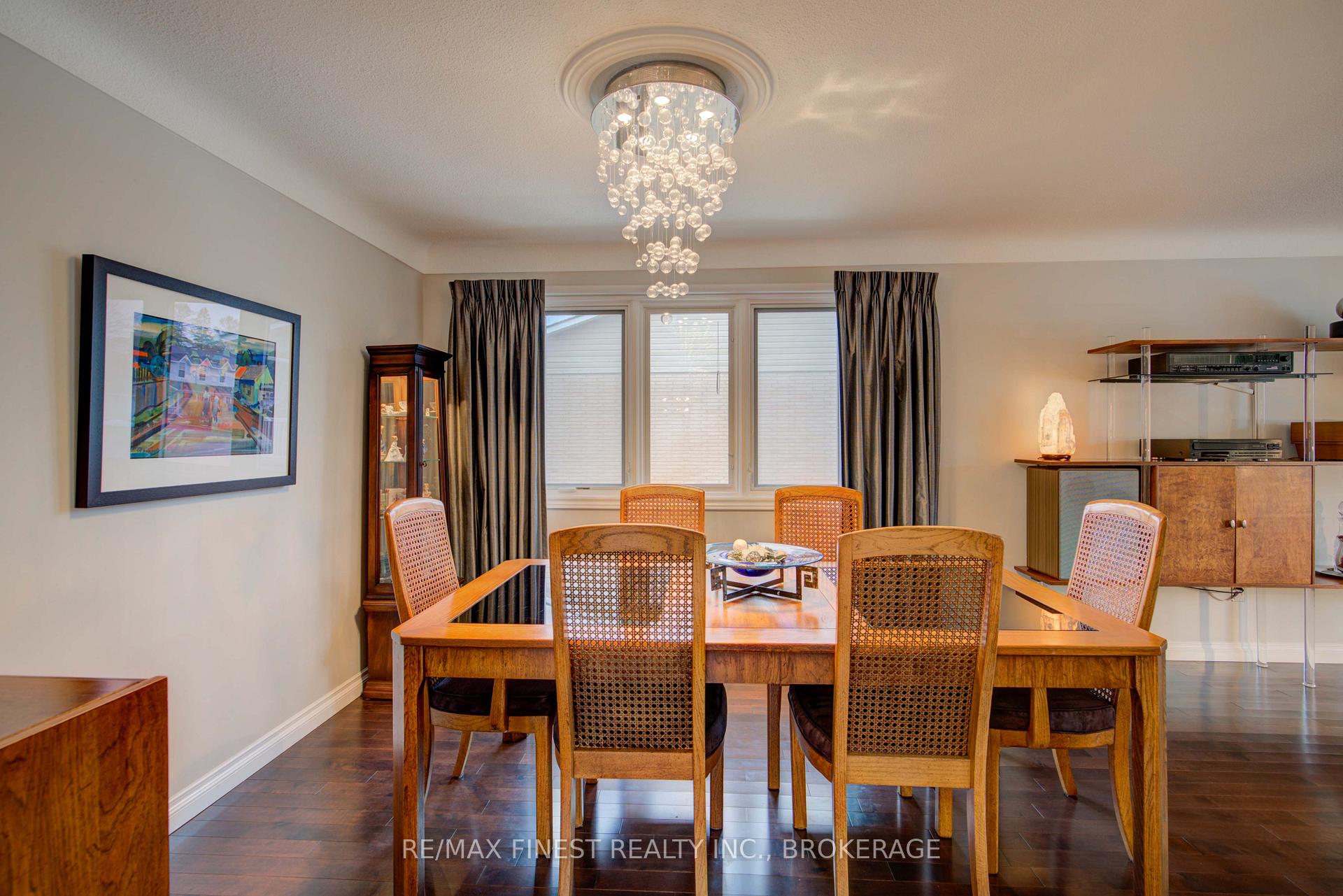 Photo 11 of 154 Lakeshore Boulevard, Kingston, City Southwest — HOMEH