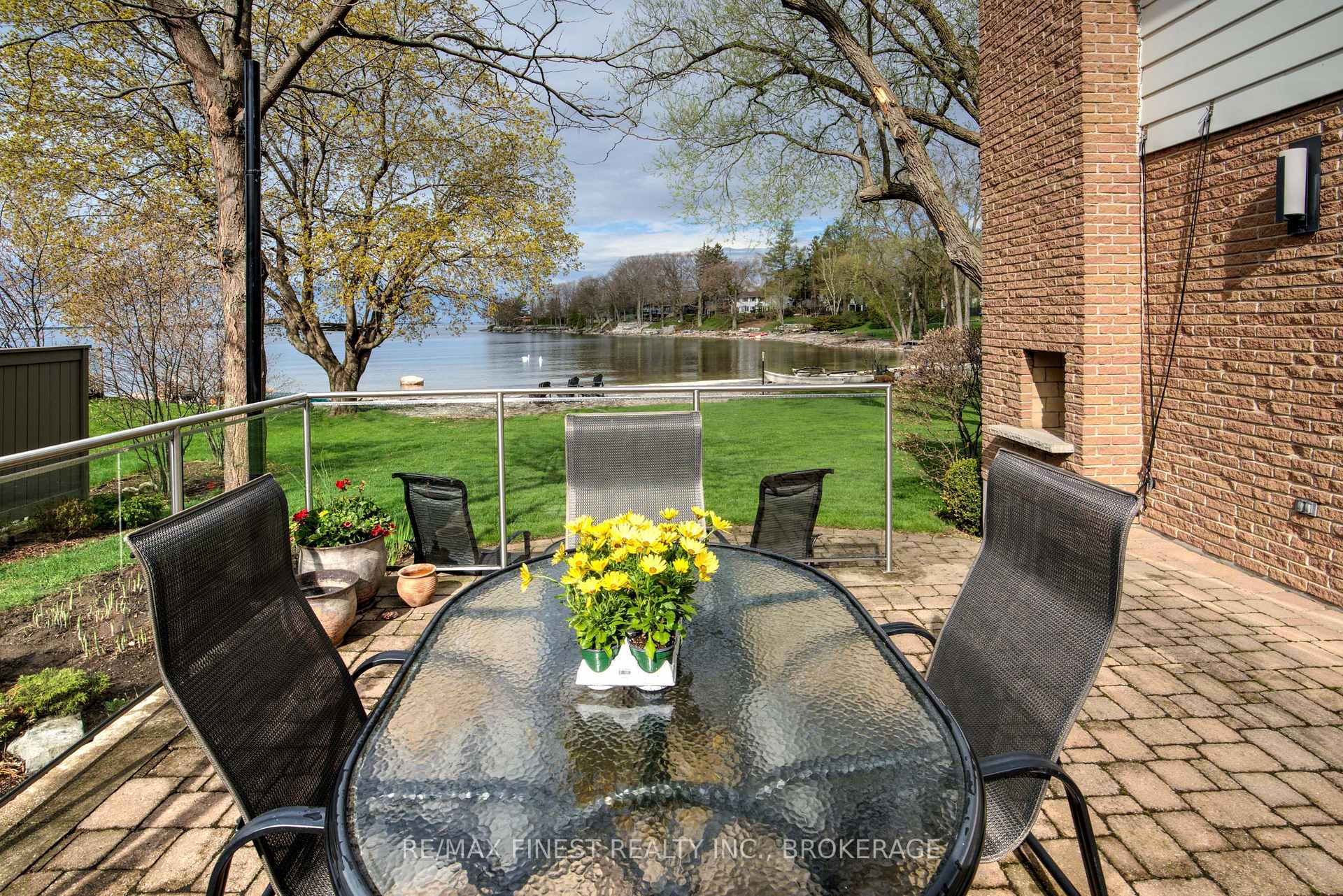 Photo 43 of 154 Lakeshore Boulevard, Kingston, City Southwest — HOMEH