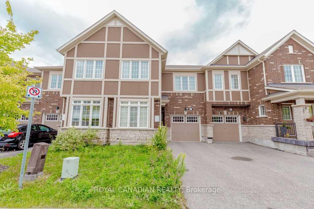 Front of 6 Dredge Court