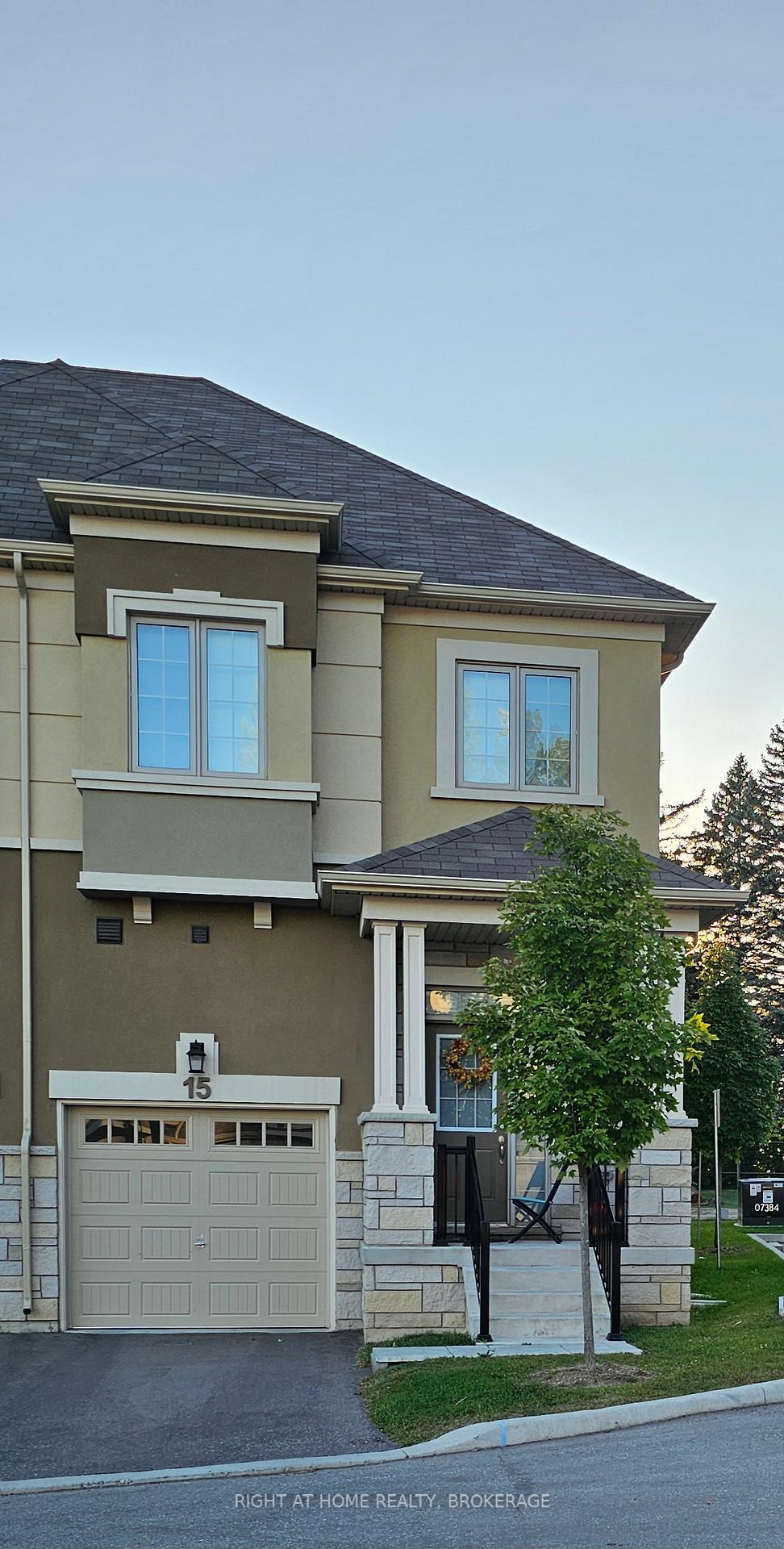 Photo 1 of Unit 15, 515 Garner Road W, Hamilton, Ancaster — HOMEH