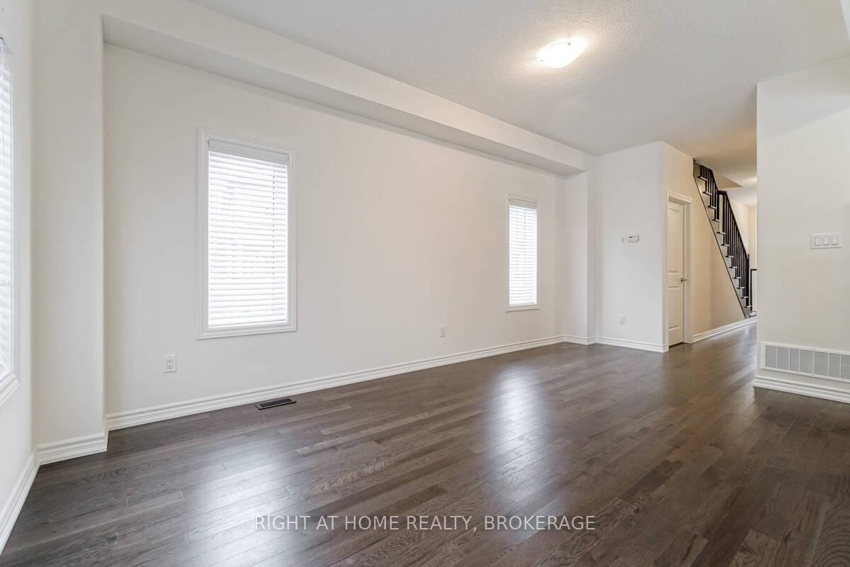 Photo 9 of Unit 15, 515 Garner Road W, Hamilton, Ancaster — HOMEH