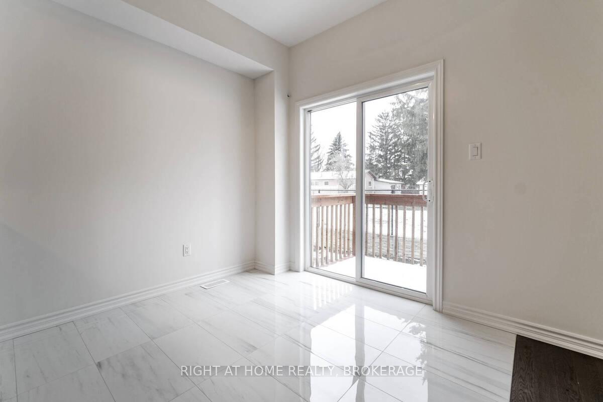 Photo 11 of Unit 15, 515 Garner Road W, Hamilton, Ancaster — HOMEH