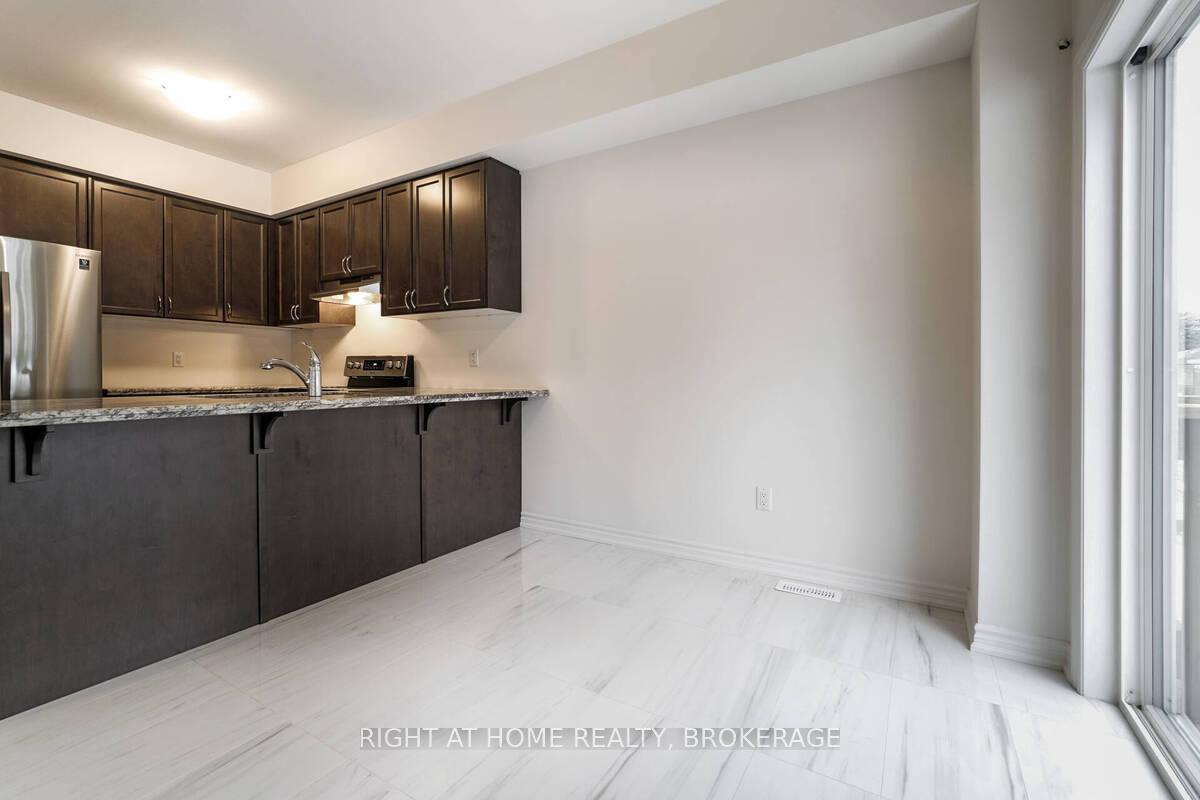 Photo 12 of Unit 15, 515 Garner Road W, Hamilton, Ancaster — HOMEH
