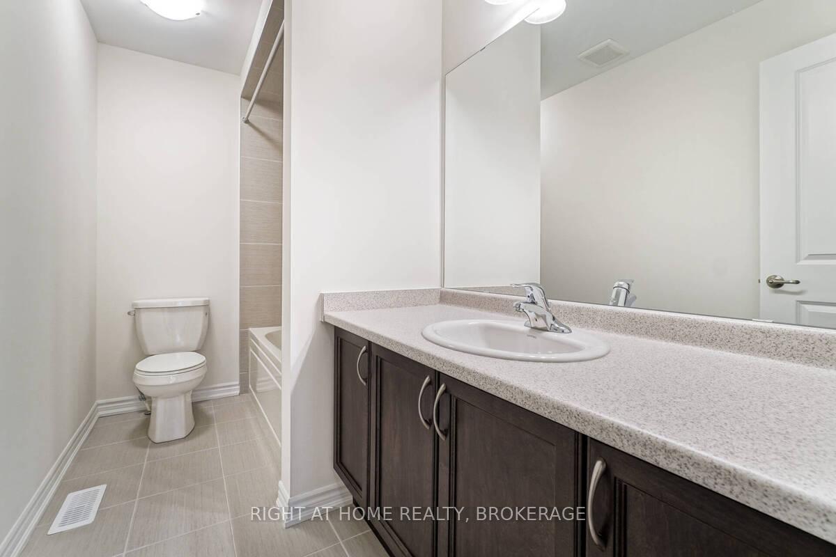 Photo 35 of Unit 15, 515 Garner Road W, Hamilton, Ancaster — HOMEH