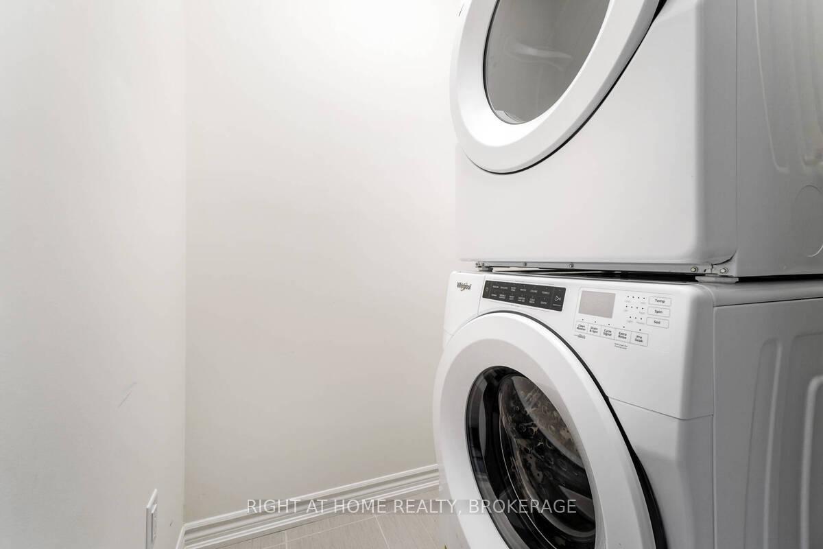 Photo 36 of Unit 15, 515 Garner Road W, Hamilton, Ancaster — HOMEH