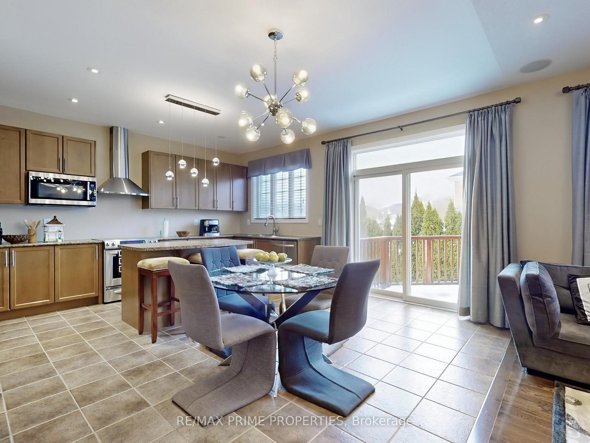 Photo 14 of 33 Arbour Drive, Markham, Greensborough — HOMEH
